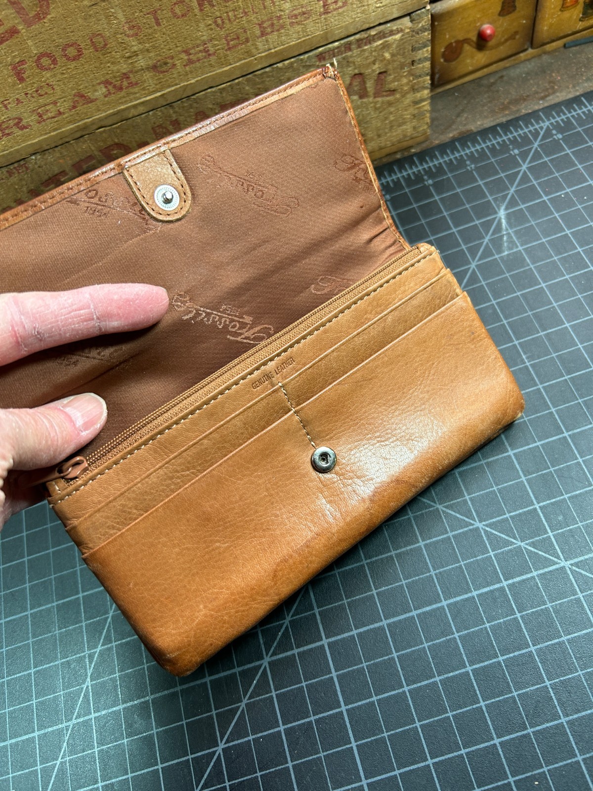 Fossil Genuine Leather Women Long Bifold Wallet Tan Brown Snap Zip Many Card