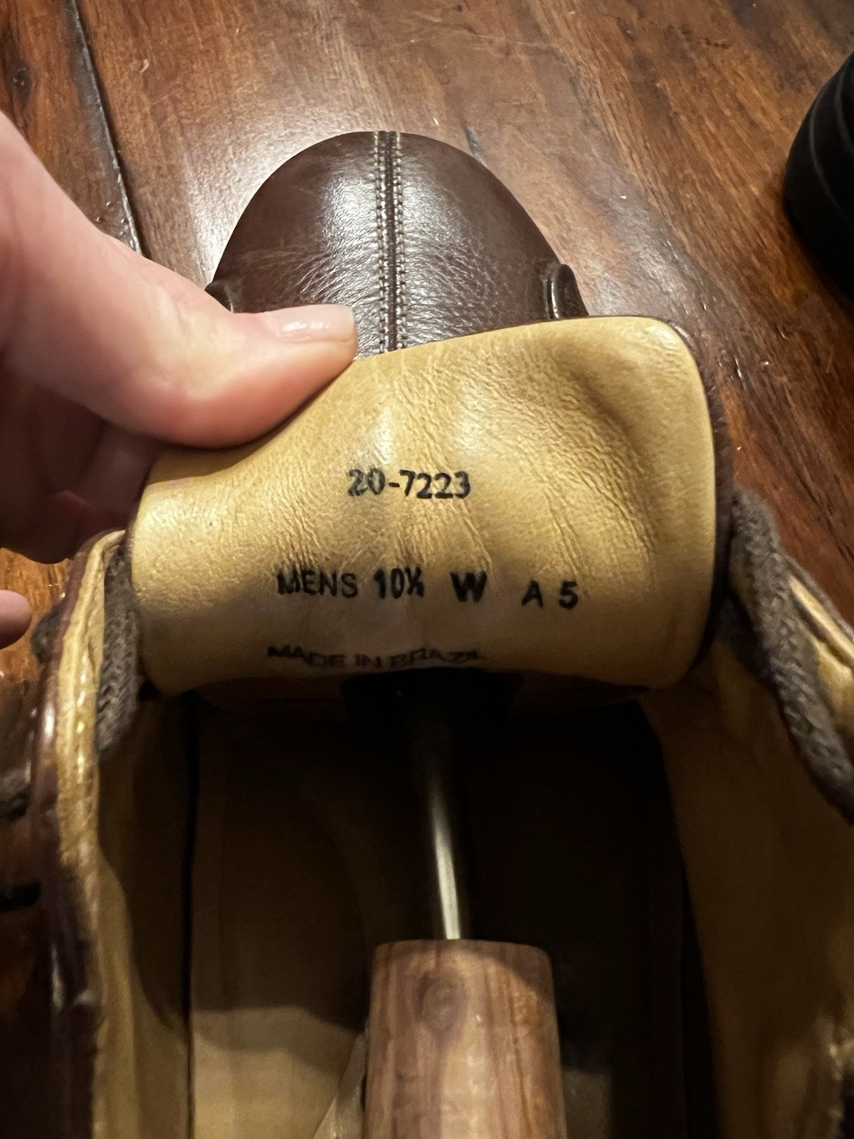 Johnston and Murphy Classic Brown Leather Men’s Casual Shoe