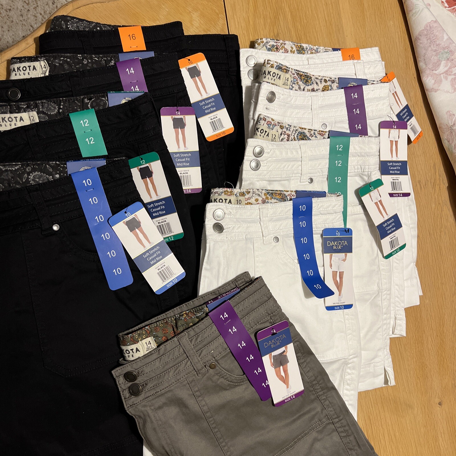 Women’s Soft Stretch Casual Fit Mid Rise Shorts Colors & Sizes CHOICEs dakota