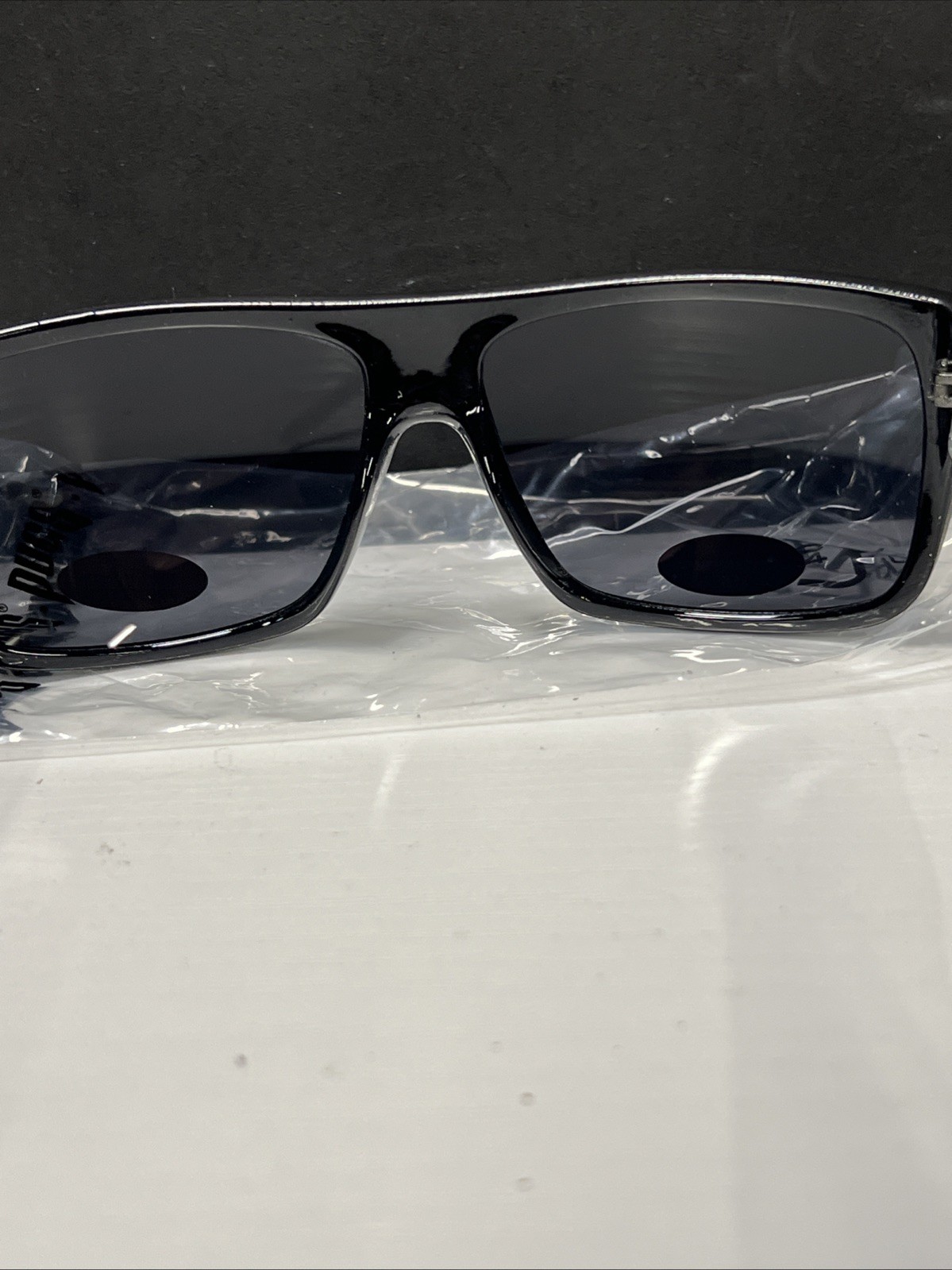 Pugs Trend T2 Sunglasses w/ Black Frame & Black Colored Lenses New UV400