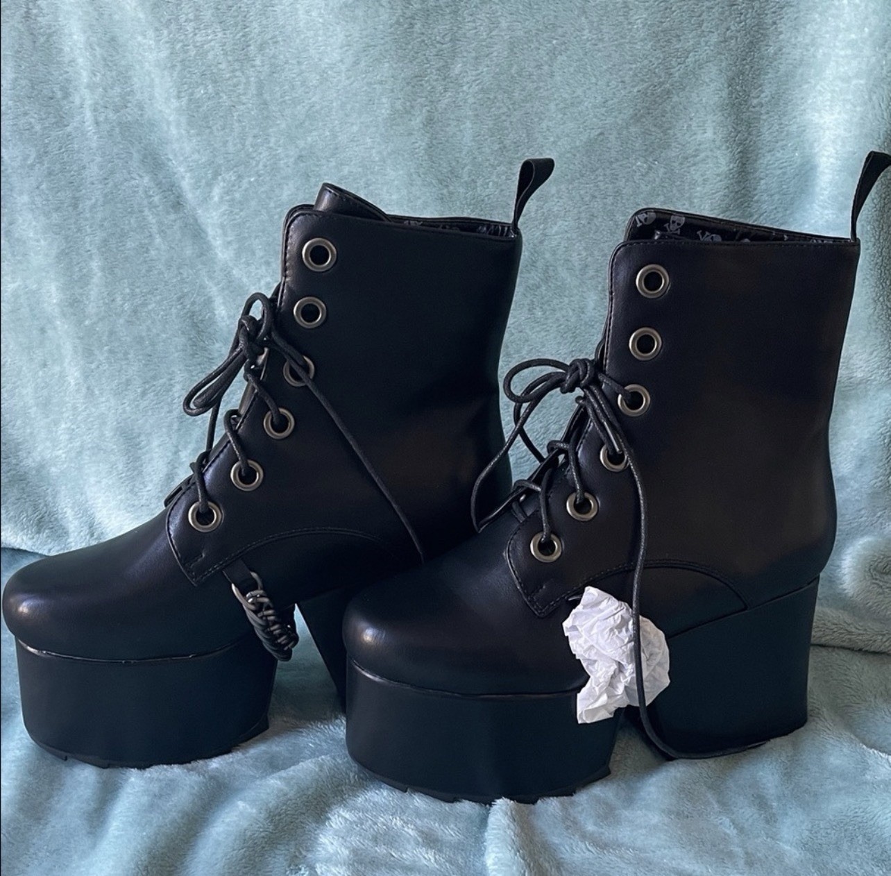 LAMODA Women’s Black Leather Lace-Up Platform Ankle Boots Round Toe Size 8