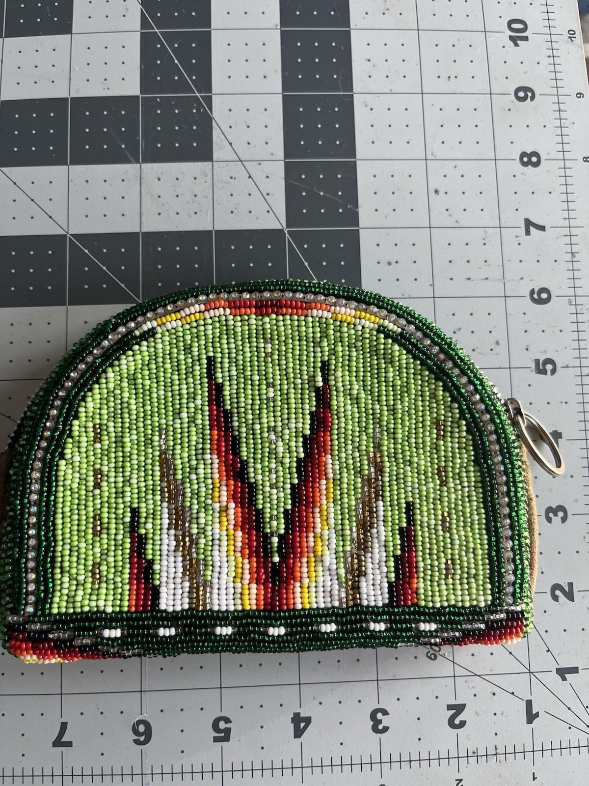 Shoshone style beaded Beaded Coin Wallet, Green Multicolor Geometric Pattern