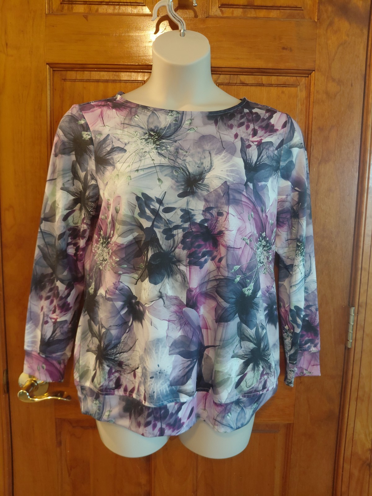 Christopher & Banks 3/4 Sleeved Petite Top Purple And Pink Size P/L
