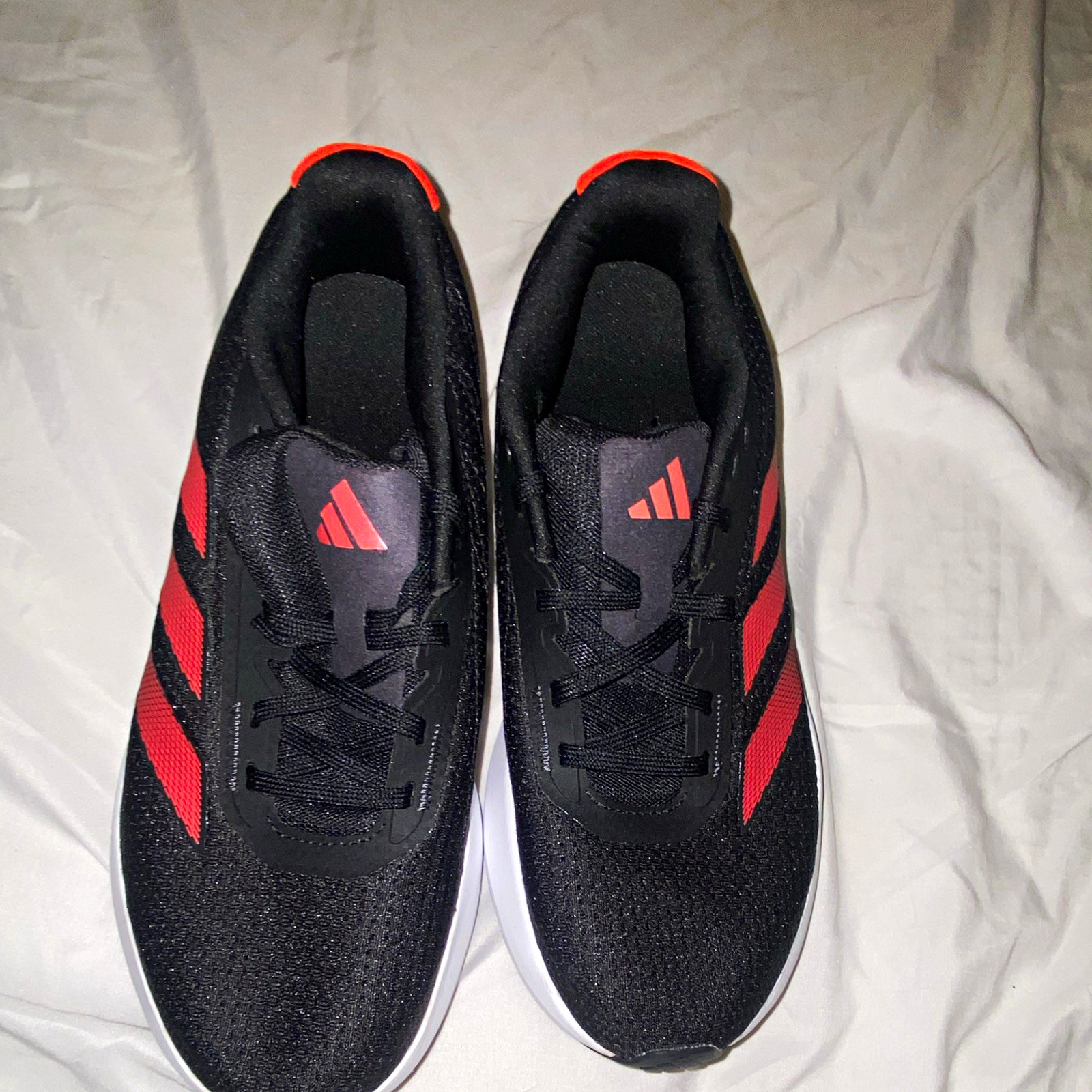 adidas Black Red White Men’s Athletic Sneakers Lace Up Low Top Mesh Rubber