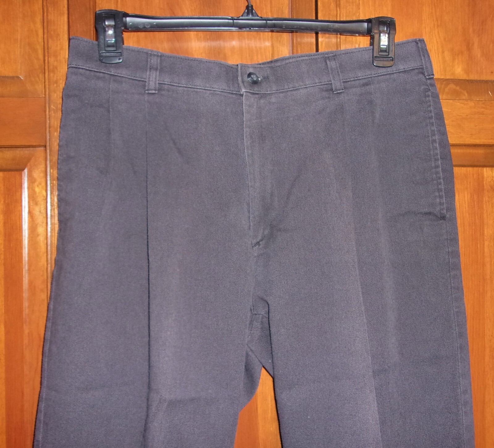 Croft & Barrow Mens Khakis – Pleated Front -Washed Out Black Reg Fit – 36×29