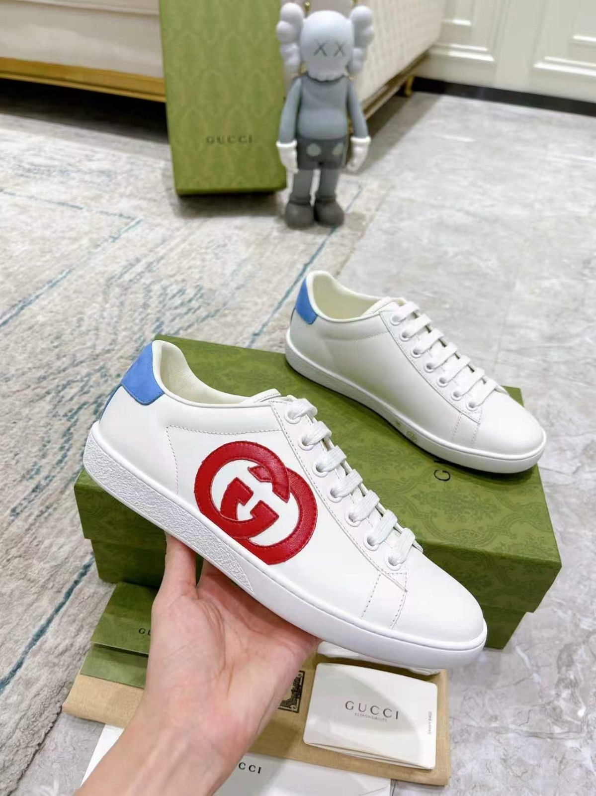 Gucci White and Blue Men’s Sneakers – Brand New