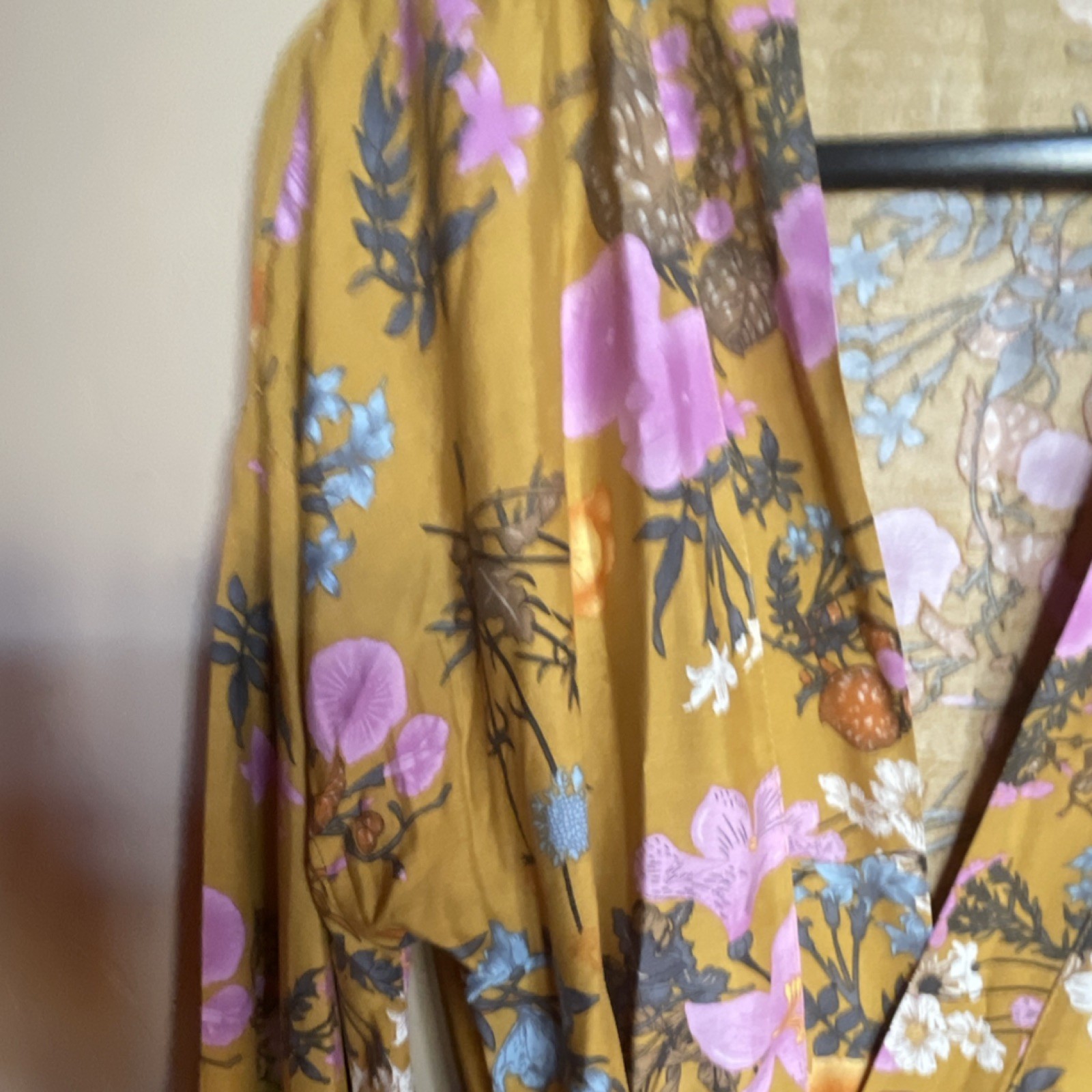 Bellanblue Women’s Floral Rayon Woven Kimono Robe V-Neck Long Sleeve M