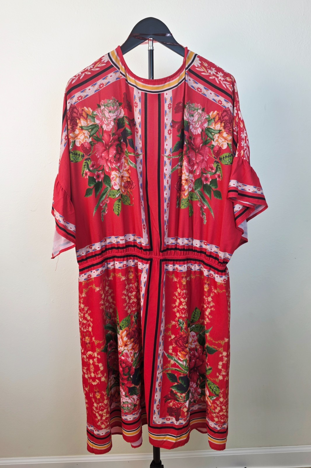 FLYING TOMATO Plus Size Red V-Neck Boho-Inspired Floral Print Midi Dress Sz 3X