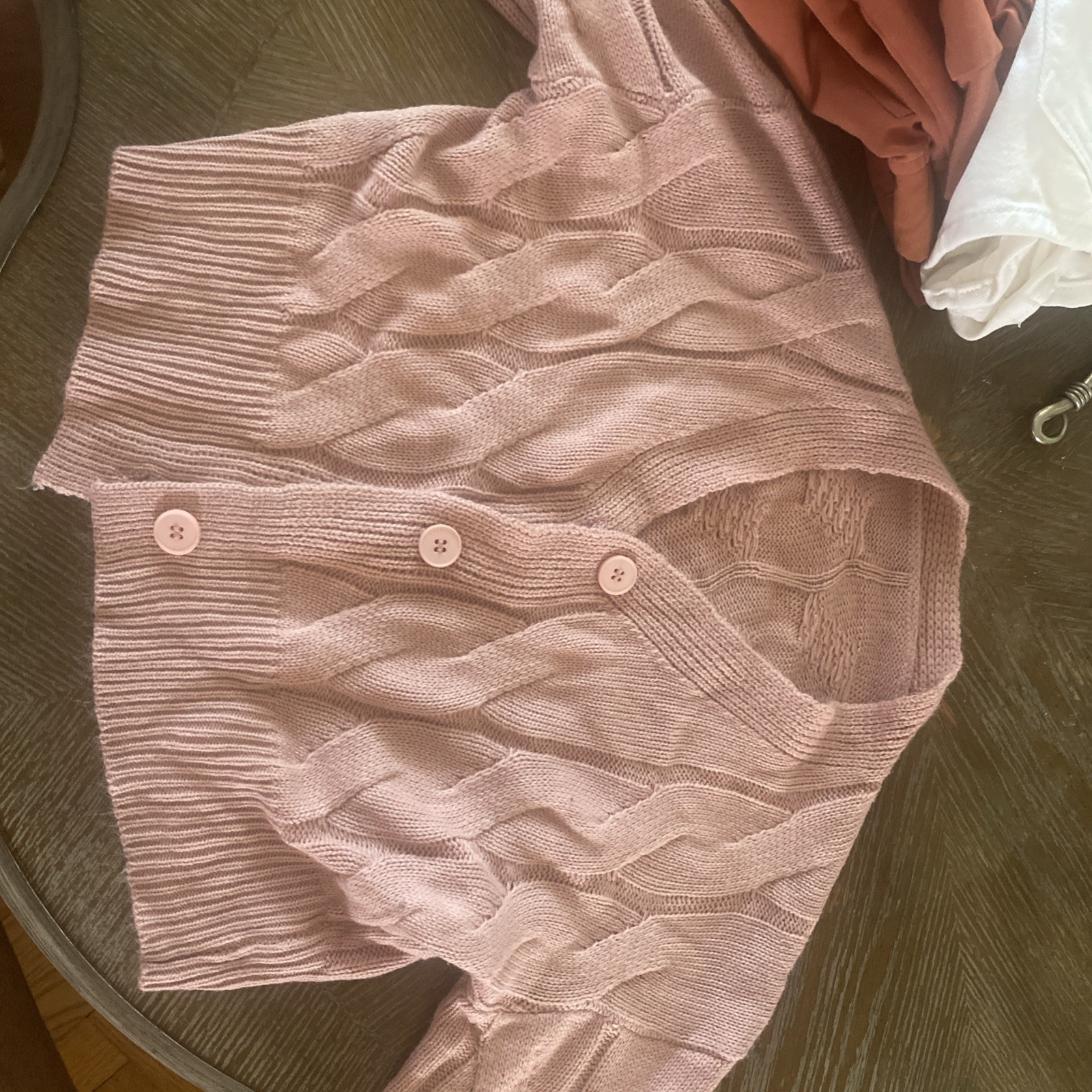 Dazy Women’s Small Button Up V Neck Cropped Pink Cable Knit Cardigan Sweater