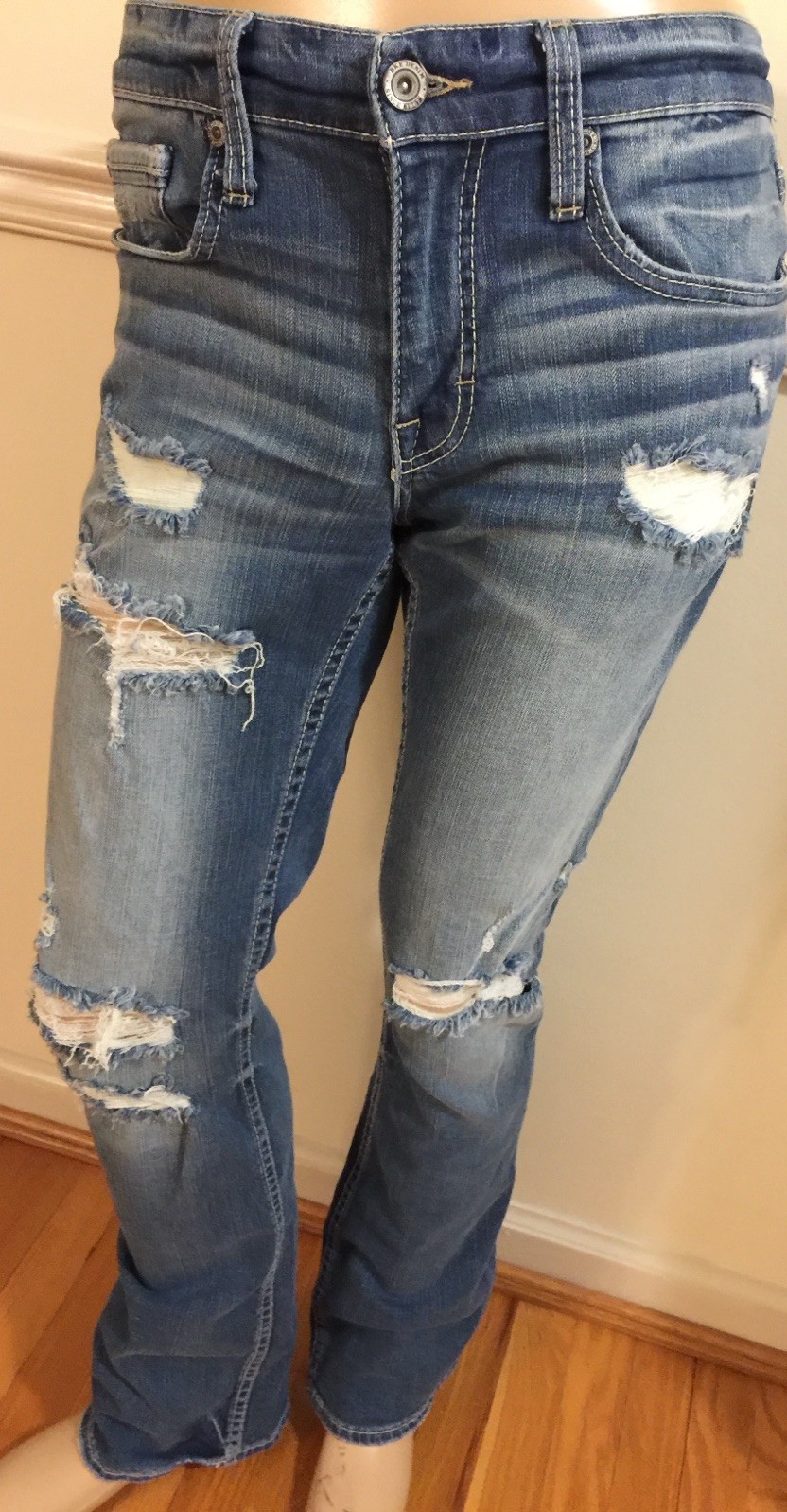 BKE Men 29×34 Jake Blue Jean 99% Cotton 1% Spandex Flex ABP15298 Distressed