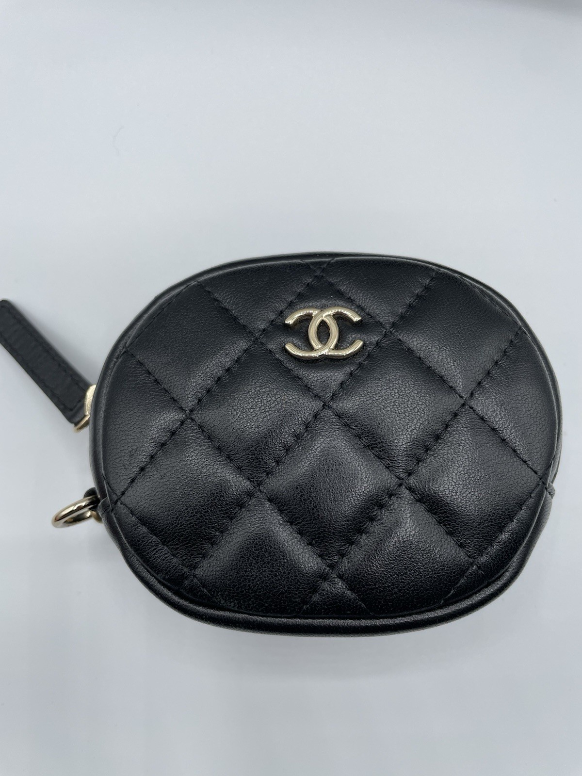 Rare Chanel 19 wallet on chain limited edition in beige and black Tweed
