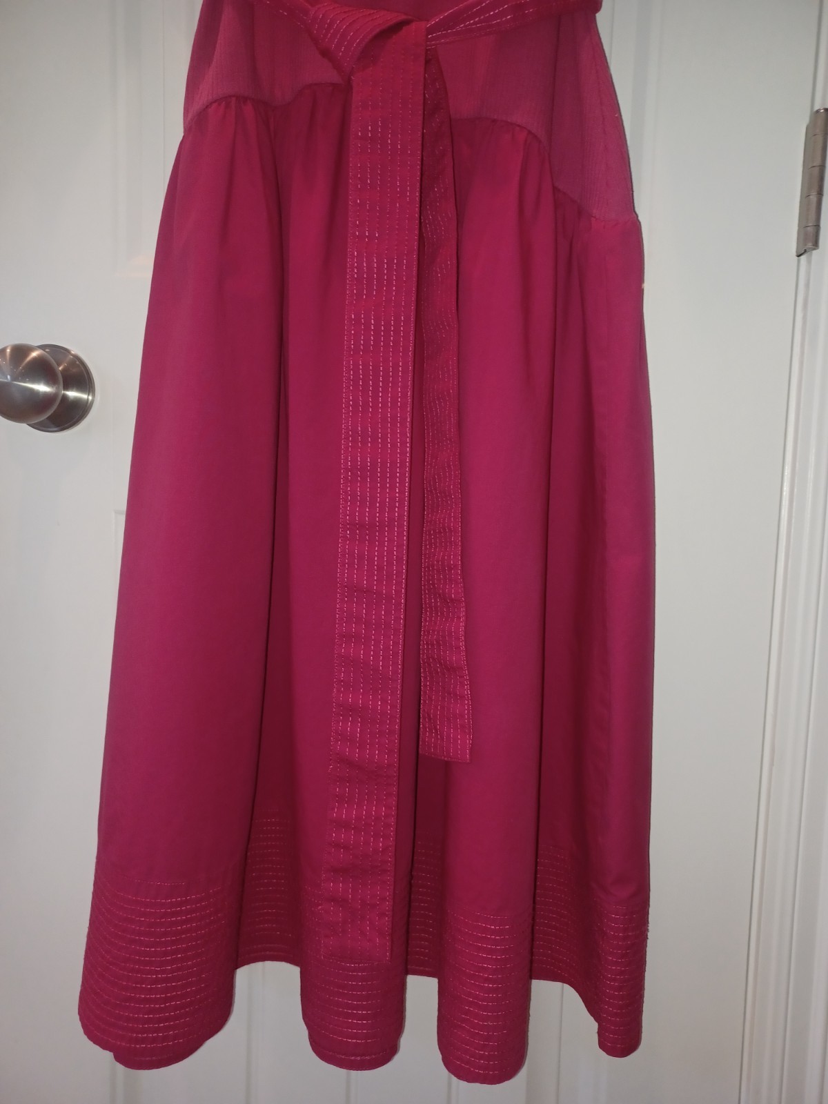 Ladies Draper James “Celeste” Mixed Media Dress Raspberry Pink Size Med. EUC!