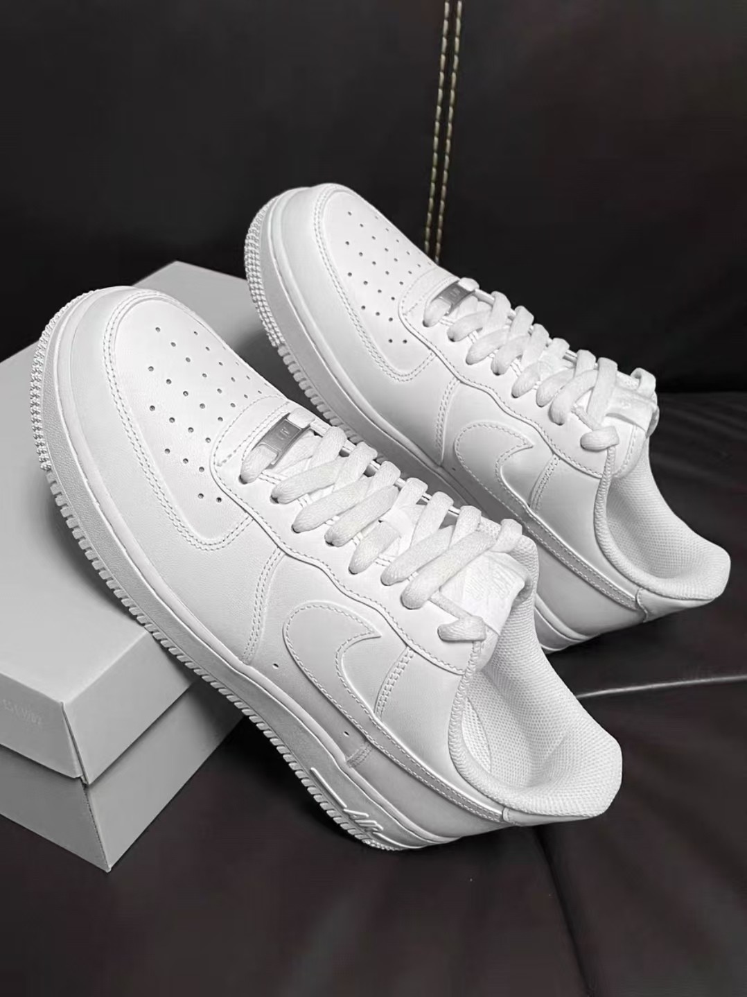 Nike Air Force 1 ’07 Low White Men’s Size New Shoes Sneakers
