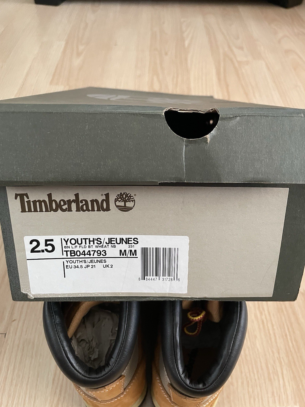 TIMBERLAND TBO44793 Wheat Nubuck 6in Field Boots Size 2.5 NEW NIB
