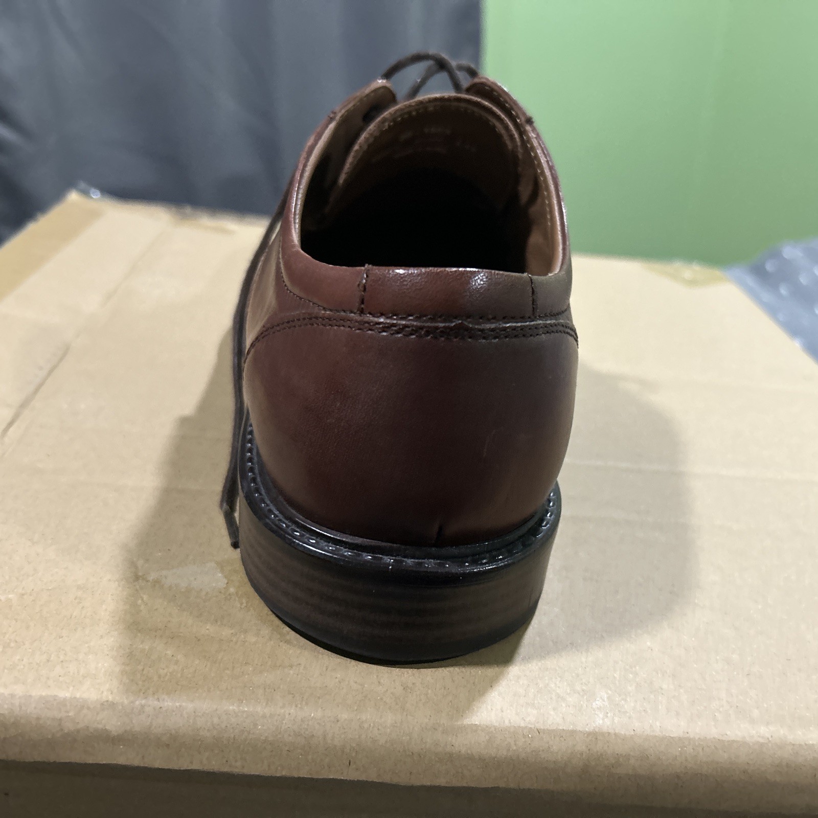 Johnston & Murphy shoes men 9.5 W Cap Toe Oxfords