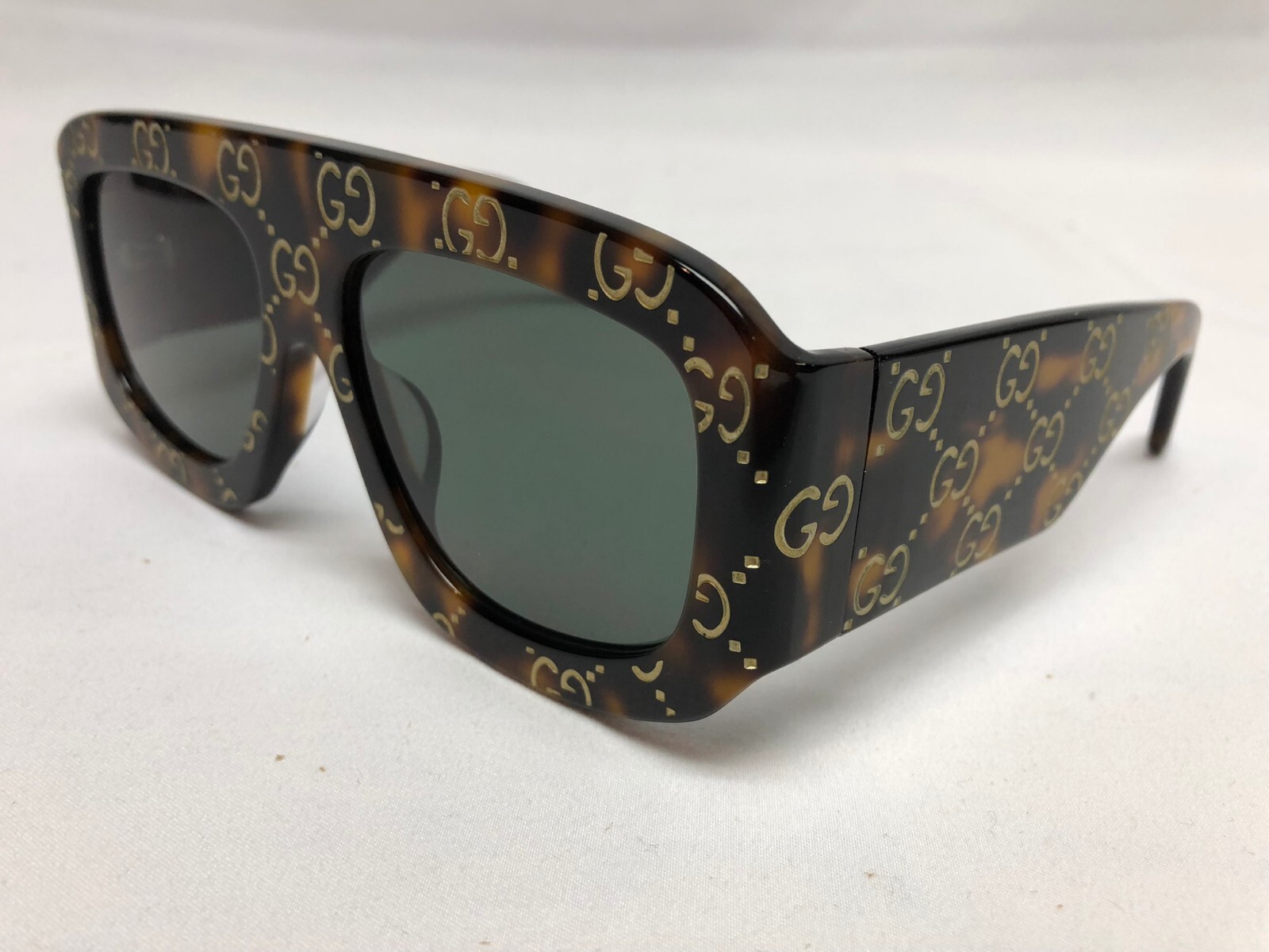 Authentic New Gucci tortoise Square Women’s Sunglasses GG0980S Gray Lens