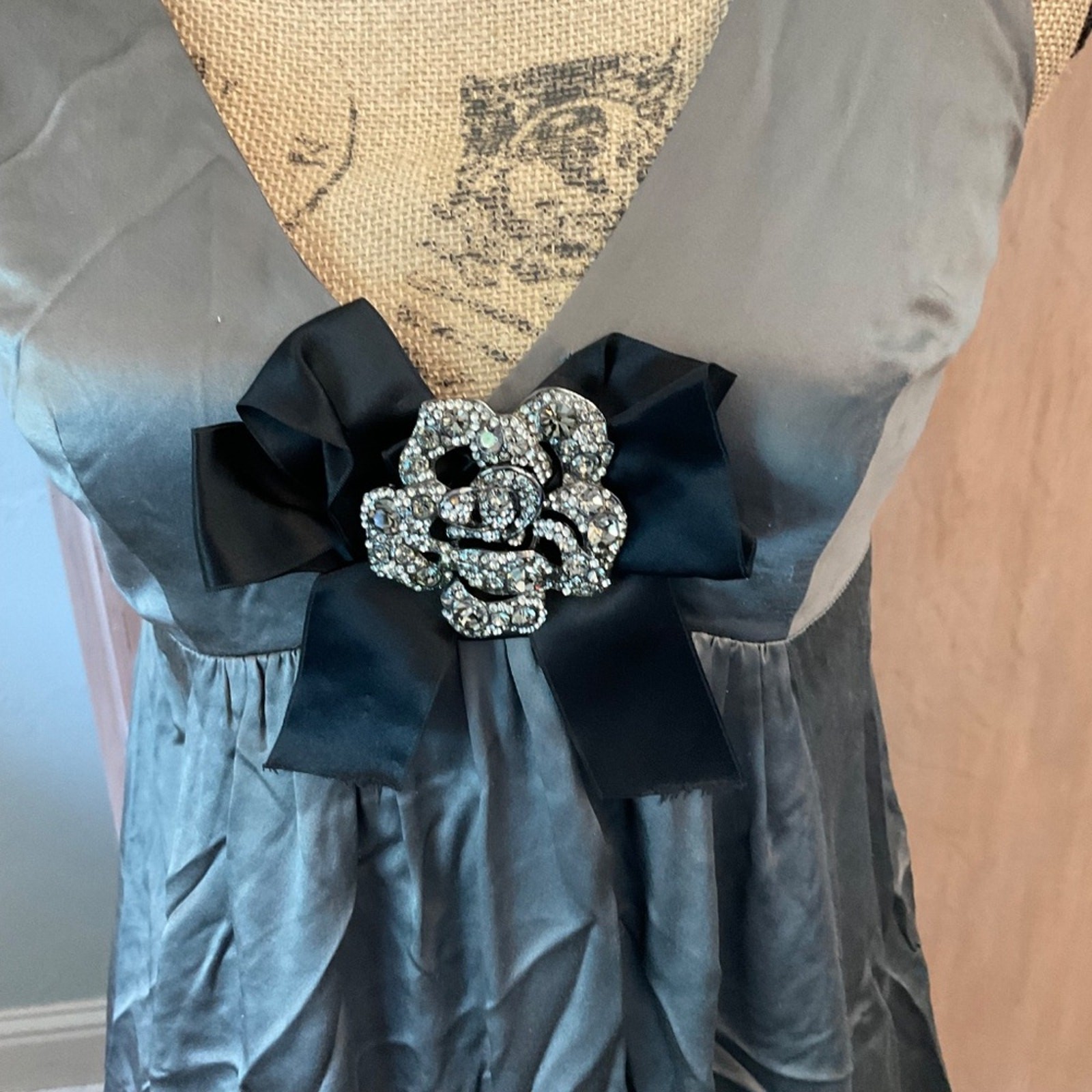 Y2K BCBG Max Azria gray silk bubble dress 2