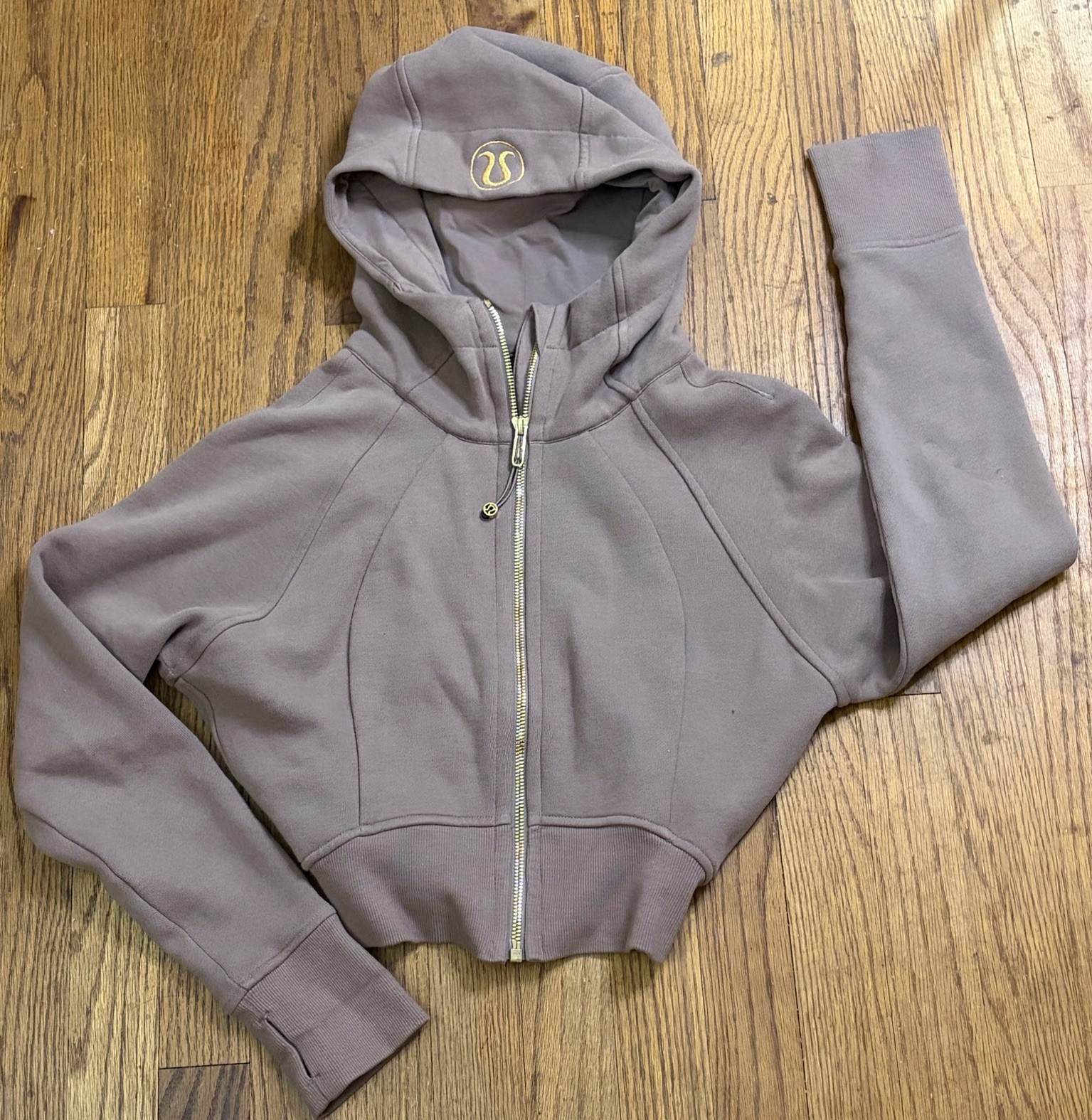 Lululemon Zip Up Scuba Hoodie 4 Tauptastic Gold Hardware Logo Cropped Jacket