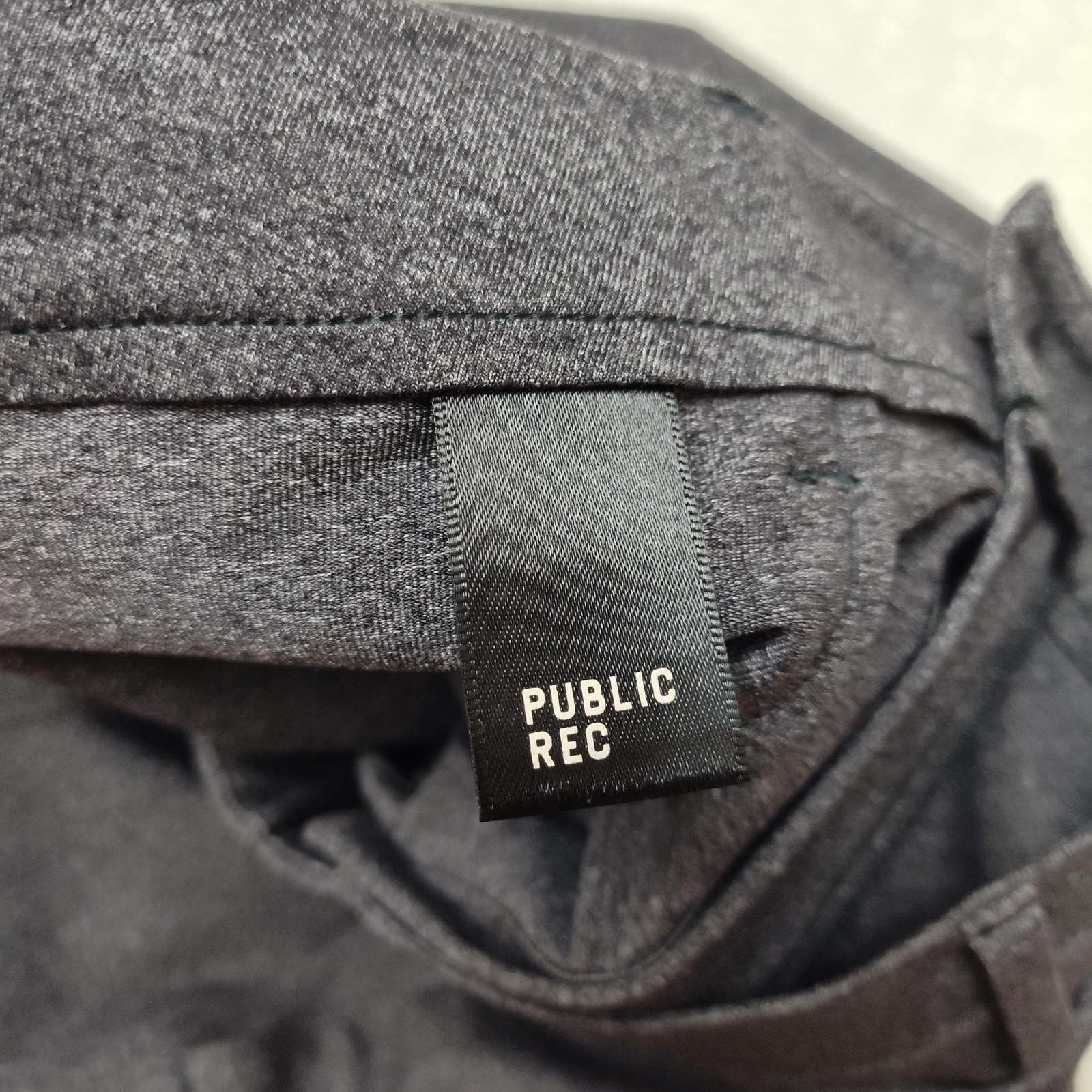 Public Rec Pants Men 36×32 Gray Chino Slim Stretch Golf Tech Comfort Travel Knit