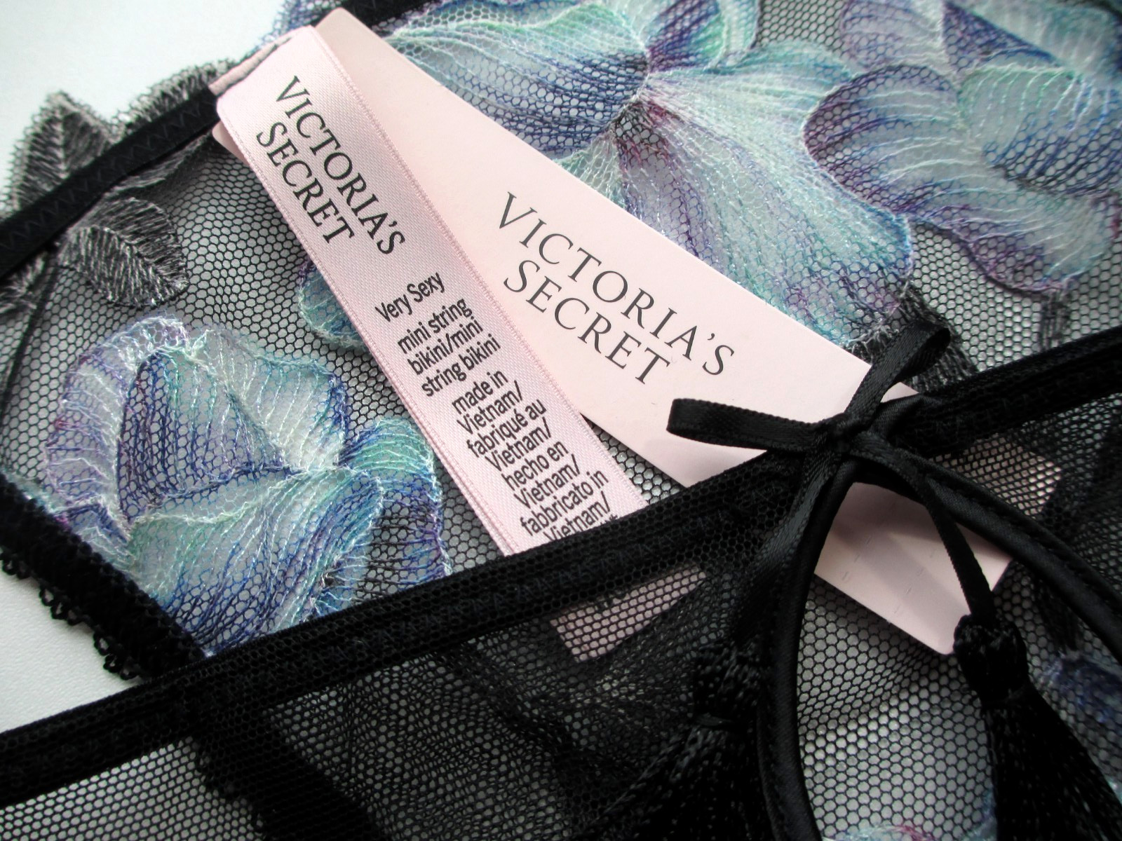 VICTORIA’S SECRET VERY SEXY Tassel Back Open String Bikini Panty Black S M L XL