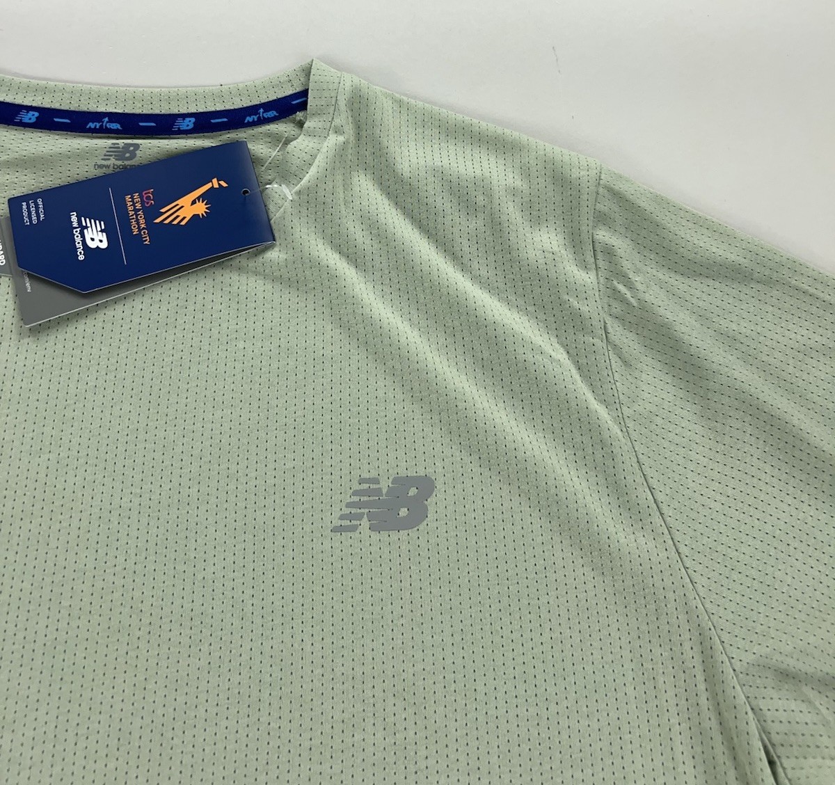 NEW New Balance Athletics New York City Marathon 2025 Running Mens Shirt Green