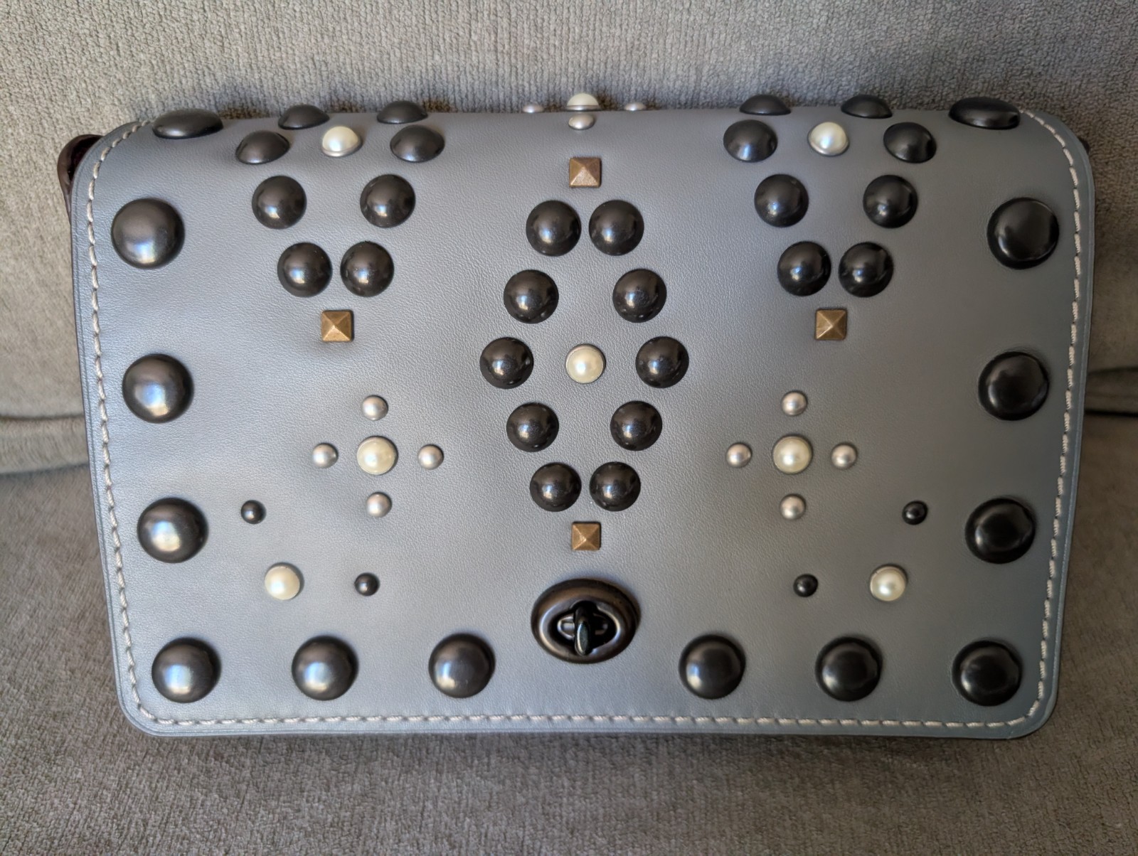 Coach 1941 Western Rivets Dinky 24 In Heather Grey Free Ship