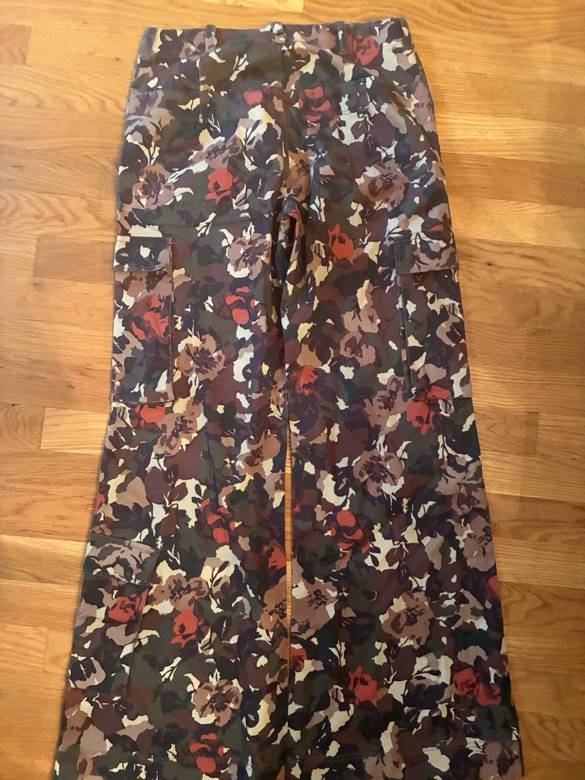 Pilcro Women’s Multicolor Floral Wide Leg Dress Pants, Regular Size 27