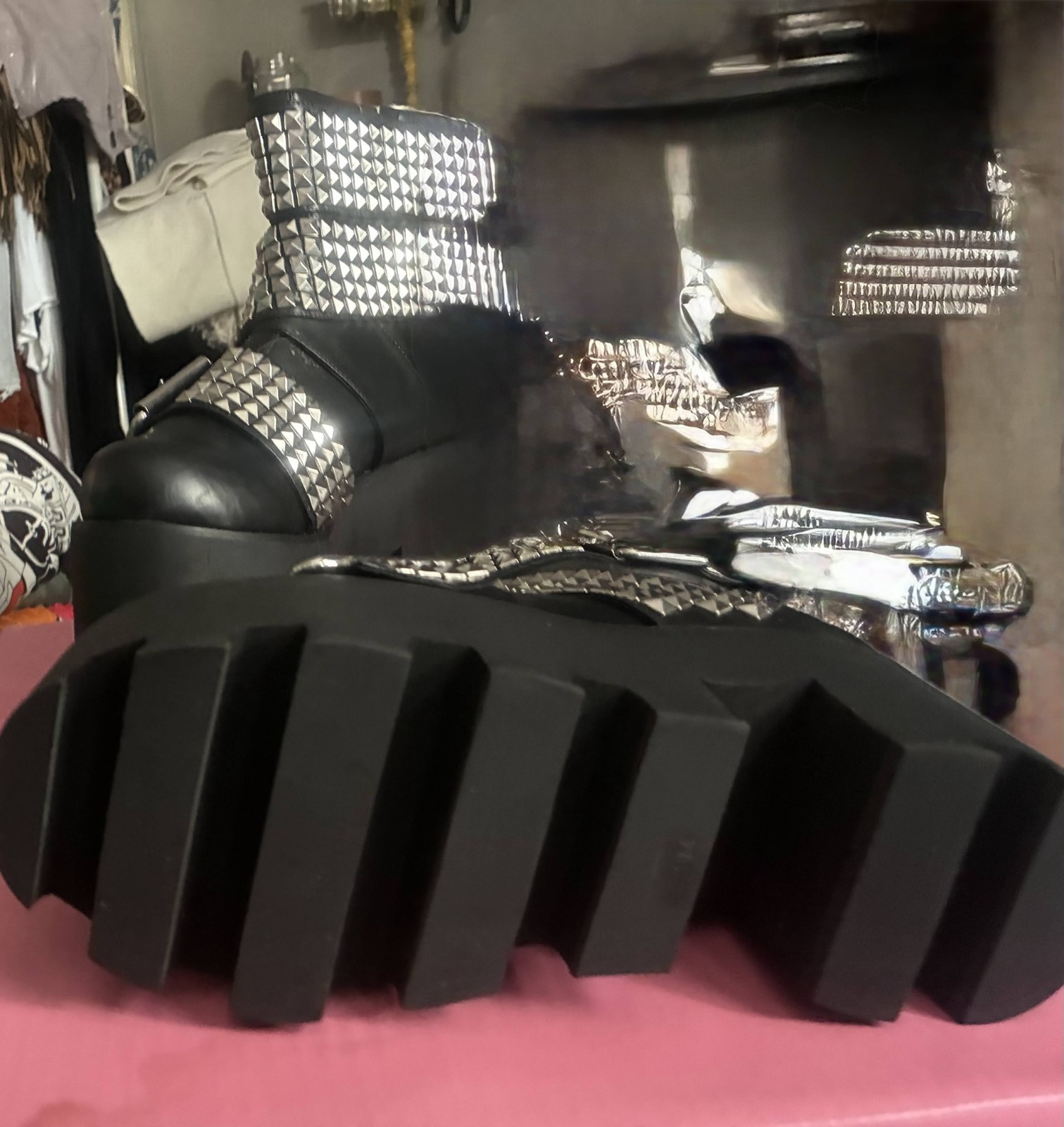 Charla Tendrick Moto Wedge Boots 9