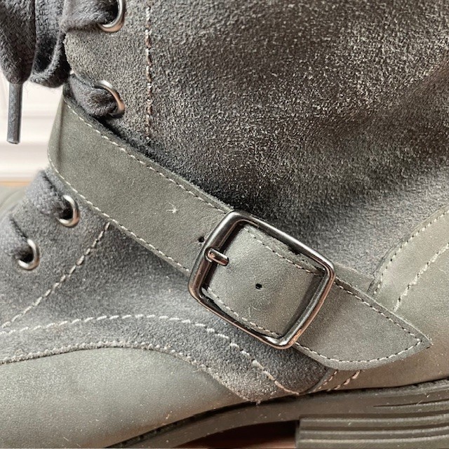 ABEO Verity Leather Combat/Moto Boots Lace Up Buckle Accent EUC Gray Size 9.5N