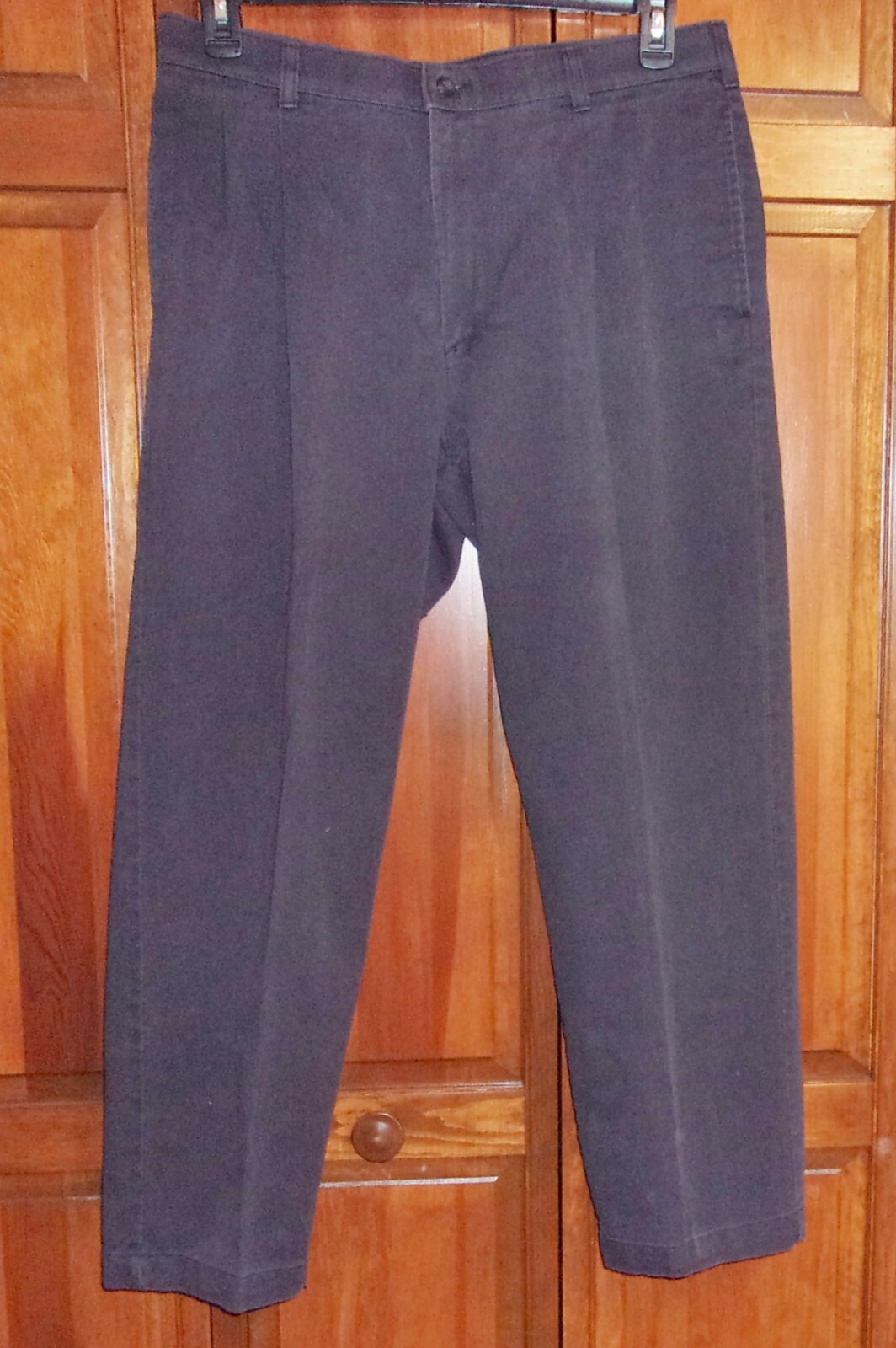 Croft & Barrow Mens Khakis – Pleated Front -Washed Out Black Reg Fit – 36×29