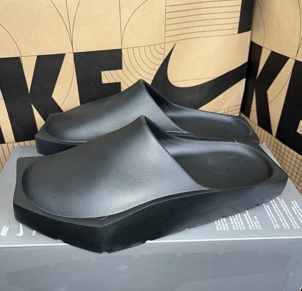 NEW Nike Air Jordan Hex Mule Black DX6405-001 Slides Sandal Women Size 9