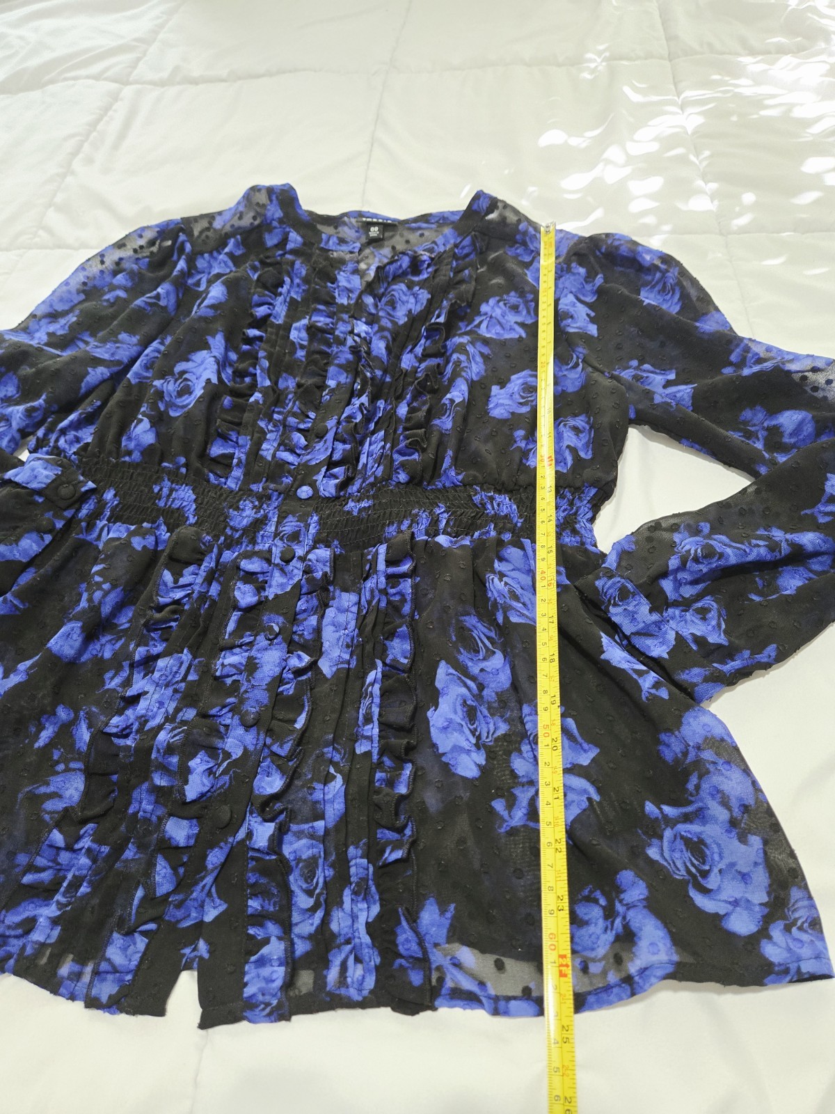 Torrid 00 L Chiffon Clip Dot Ruffle Front Top Floral Roses Blue Boho Indie Weste