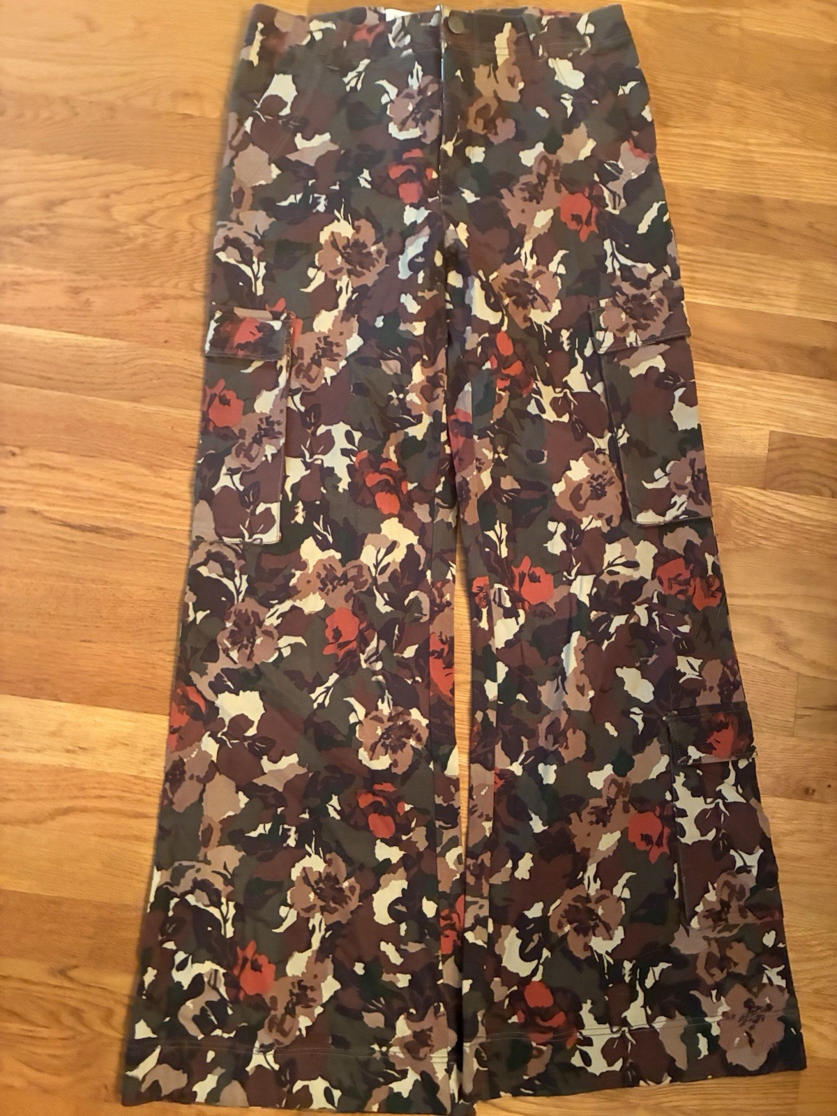 Pilcro Women’s Multicolor Floral Wide Leg Dress Pants, Regular Size 27