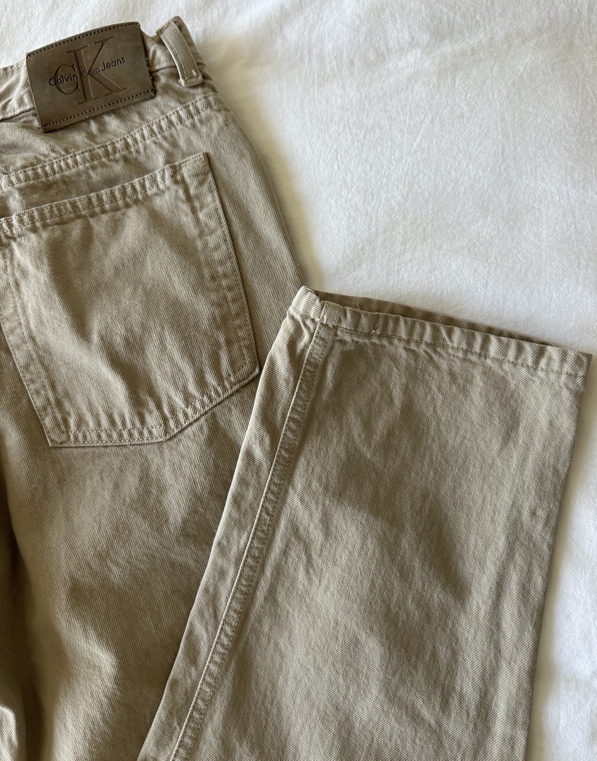 Vintage Calvin Klein Jeans Men’s 32 Tan Made in USA Easy Fit Y2K 90s Denim