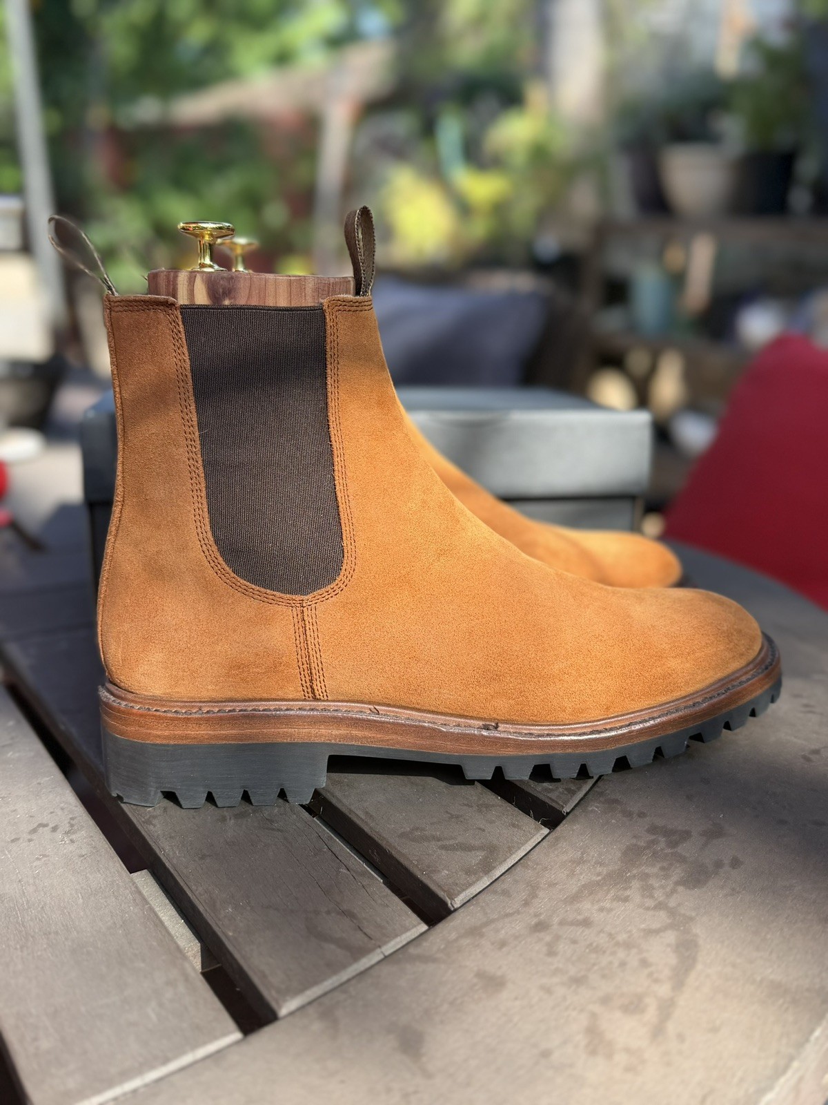 Taylor Stitch Ranch Brown Suede Vibram Lug Chelsea Boots Size : 9