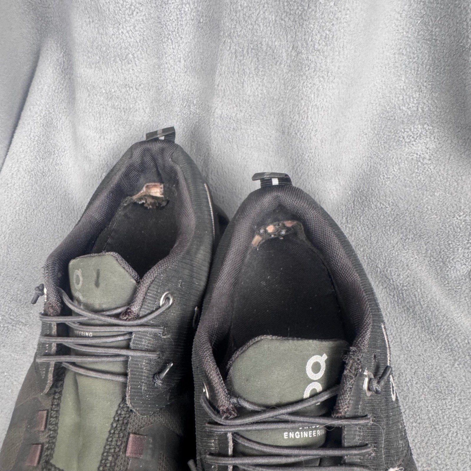 On Cloud Cloudcloud Waterproof Mens 7 Black Olive Green Running Shoes 59.98842