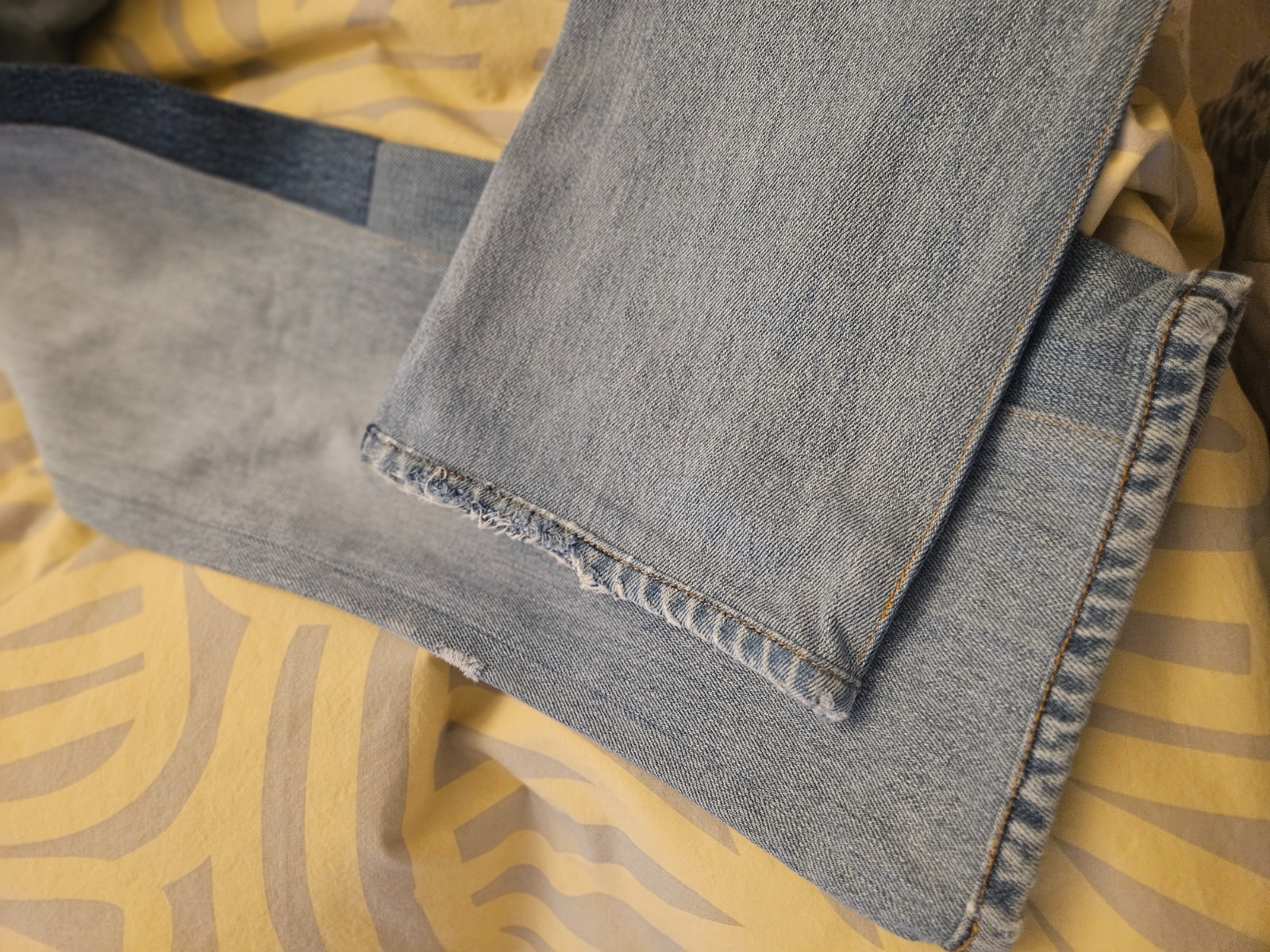 NWT Levi’s Re/Done denim jeans size 24 in 70s loose flare style Indigo