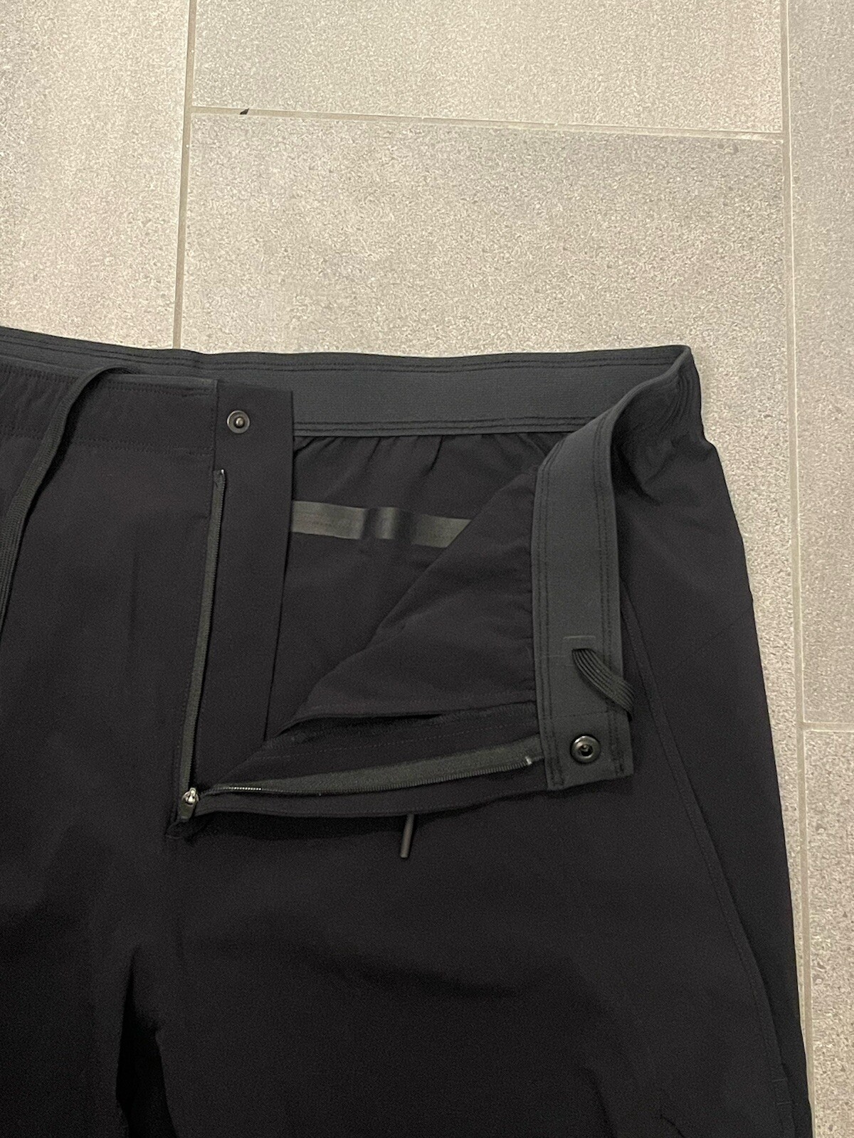 Paskho Wild Long Haul Flight Pants Men’s Extra Large Black 33″ Inseam Travel