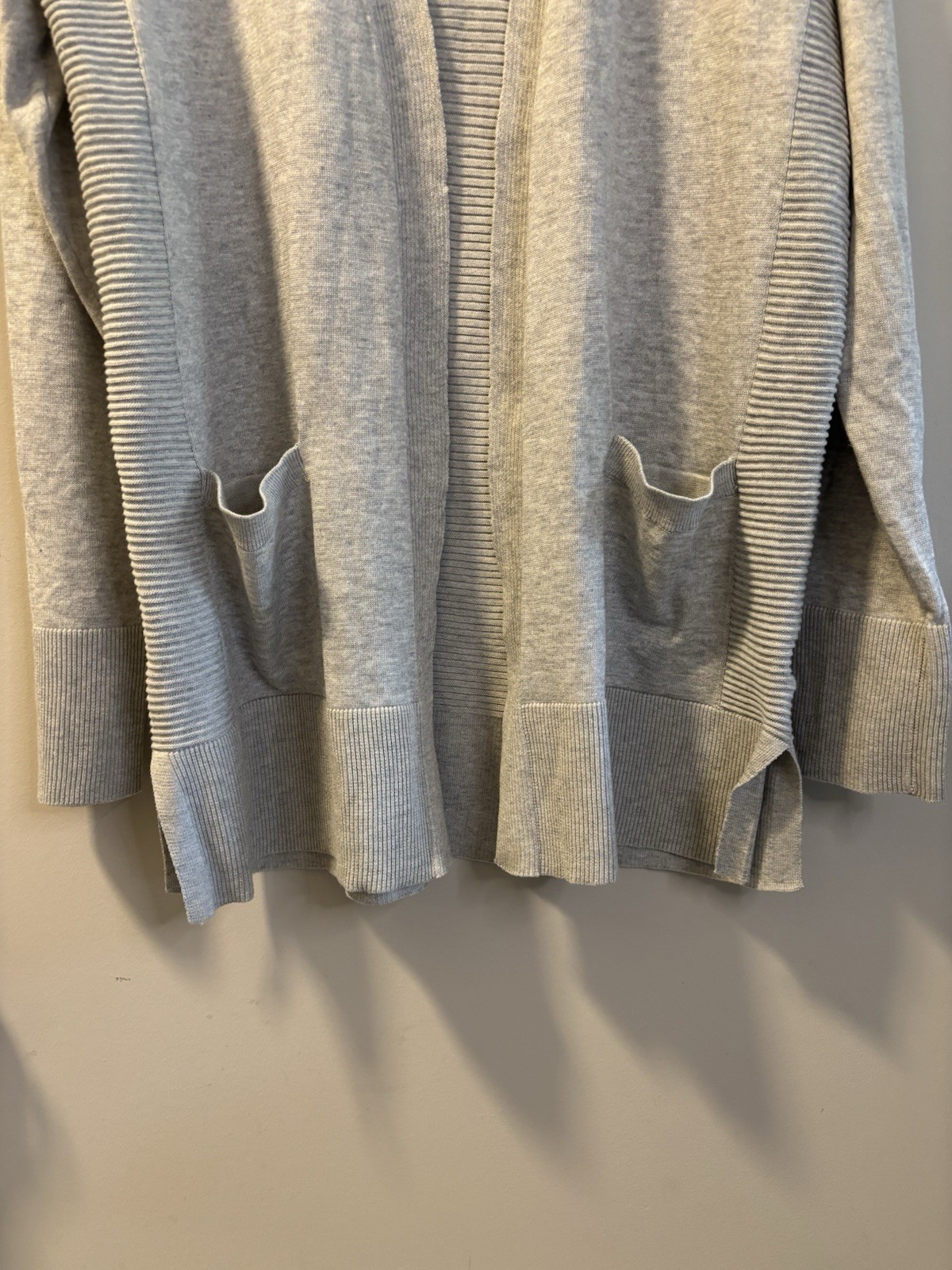 TIME and TRU Grey Heather Open Front Sweater Cardigan Side Slits Pockets L NWOT