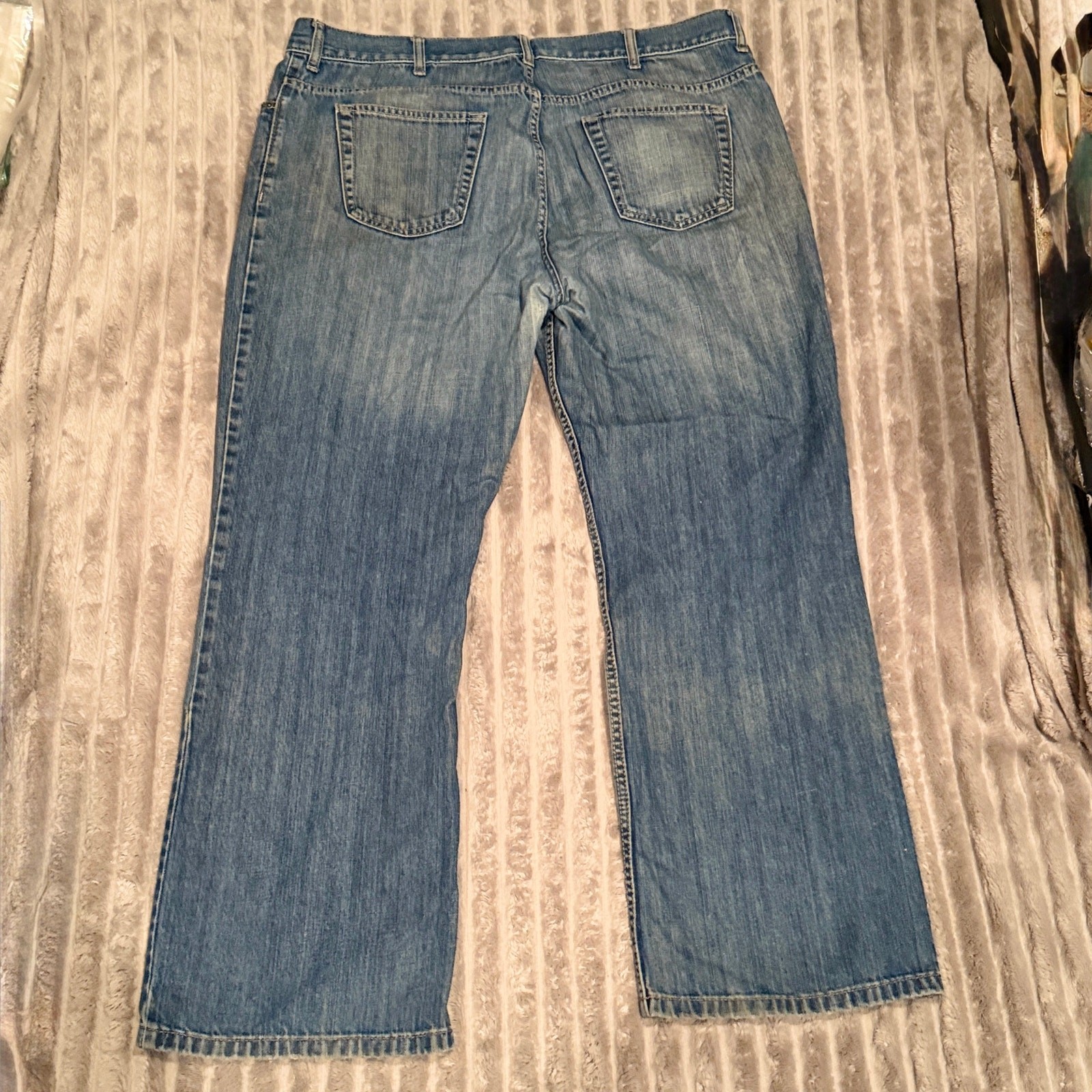 Old Navy Loose Fit Jeans Men’s 40×32 Light Medium Wash Distressed Blue Denim