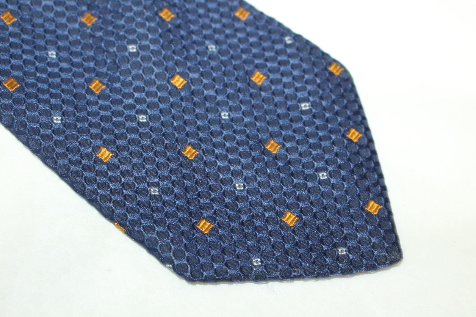 ROBERTO LEON 67% Silk 33%Cotton tie Made in Italy F50888