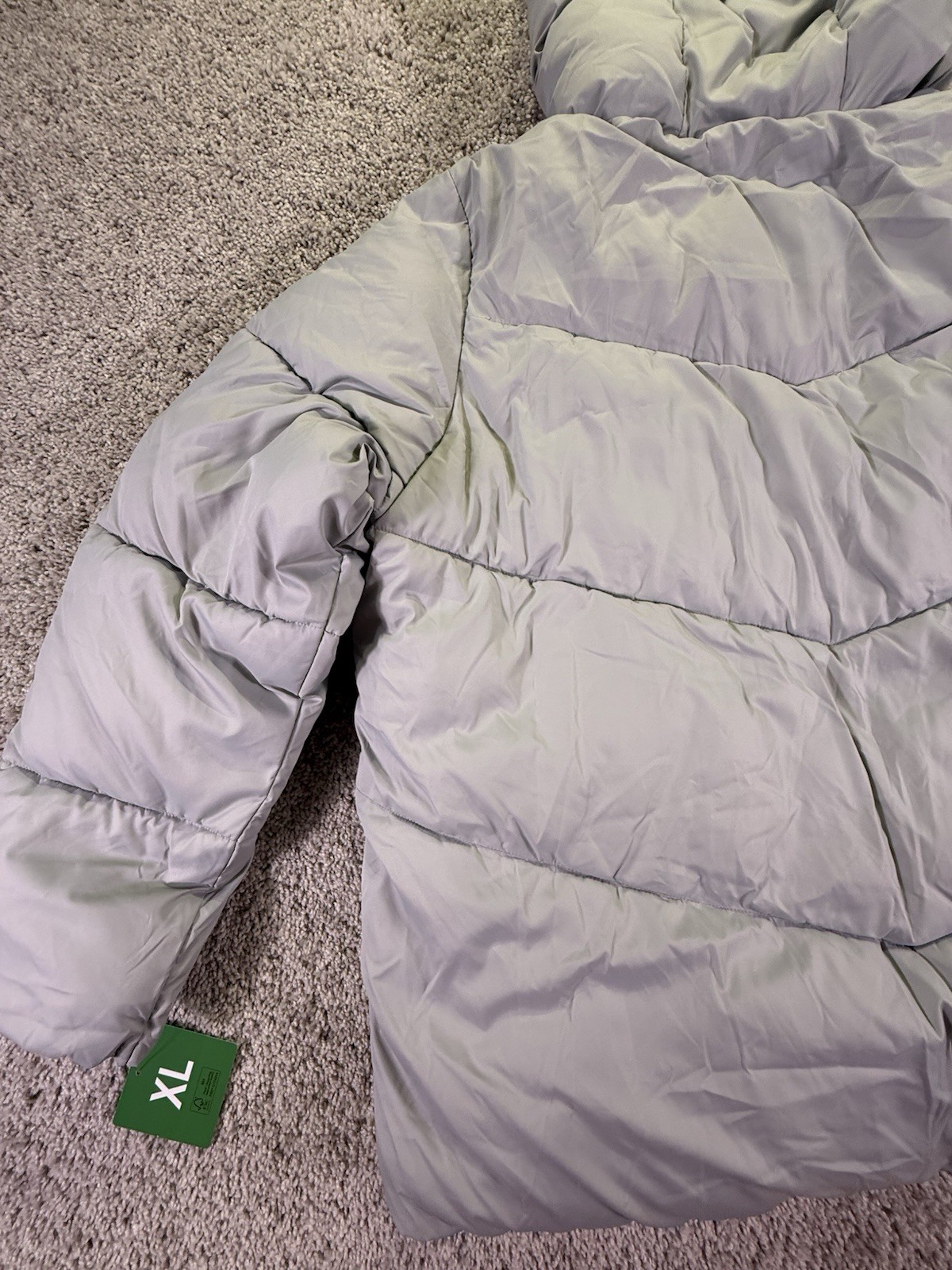 NWT 32 Degrees Heat Women’s Puffer Jacket Size XL Light Green Heavyweight