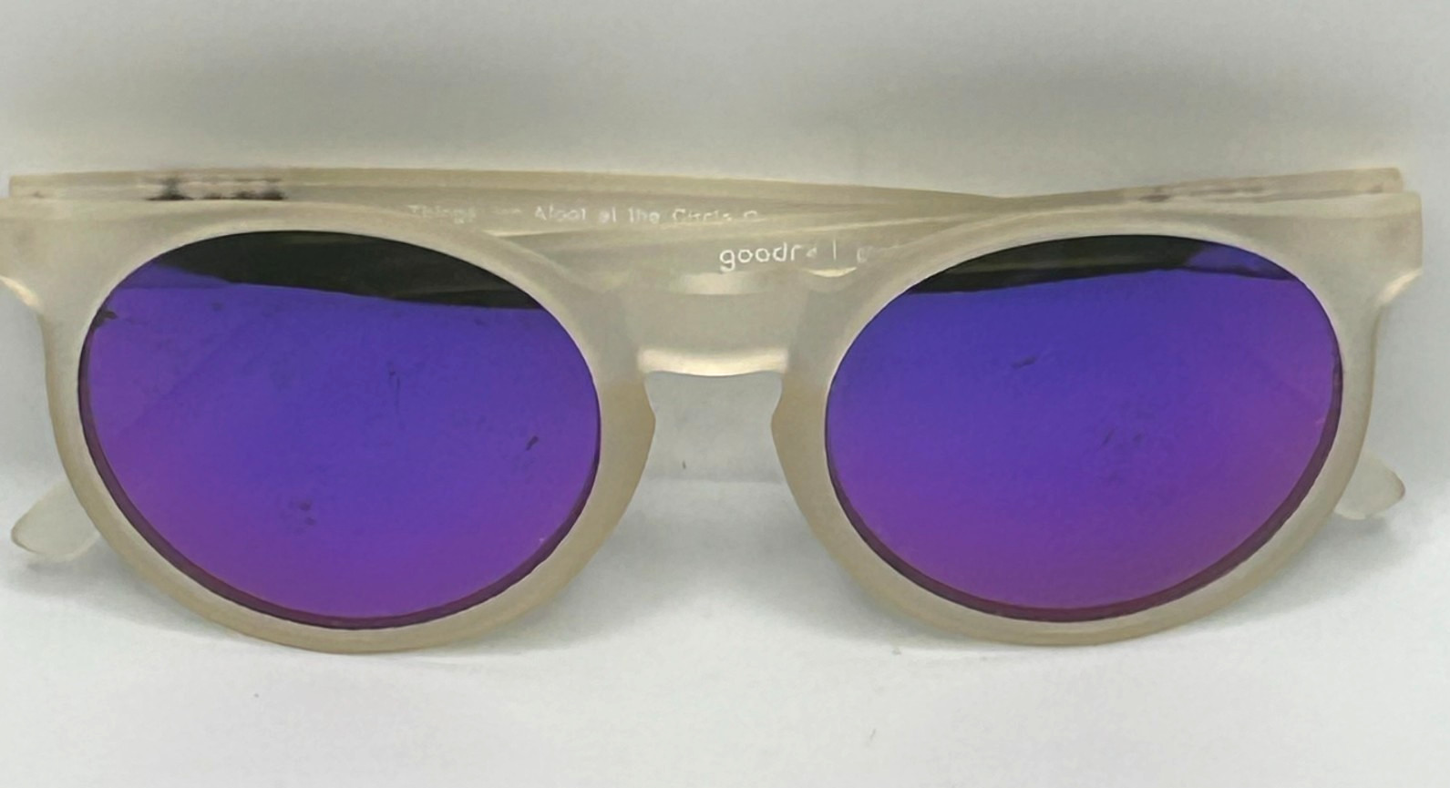 GOODR SUNGLASSES -STRANGE THINGS ARE AFOOT AT THE CIRCLE G THEME MIRRORED