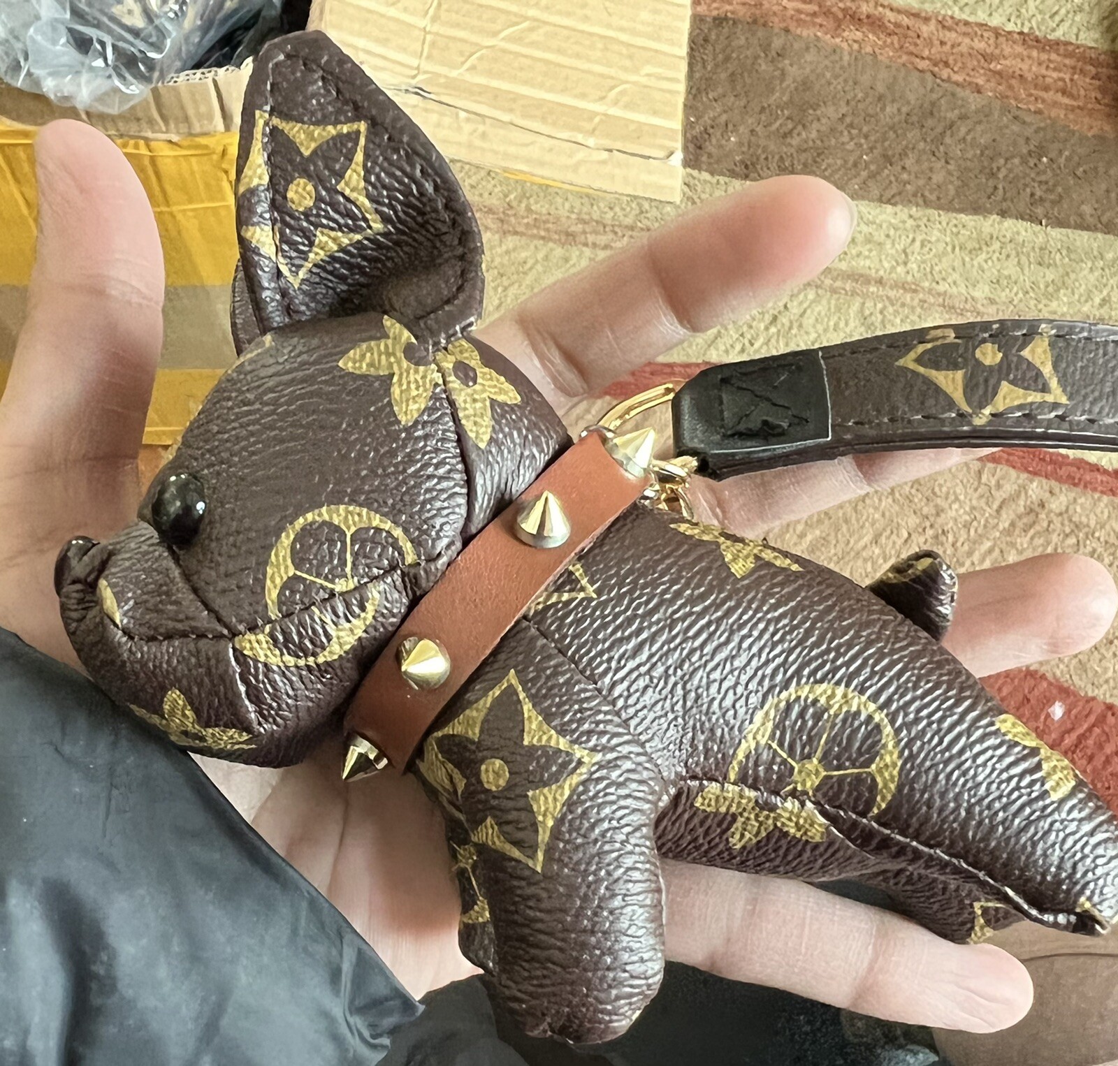 Luxury Dog KeyChain – Bulldog (Sold over 2000 check my Ratings page)