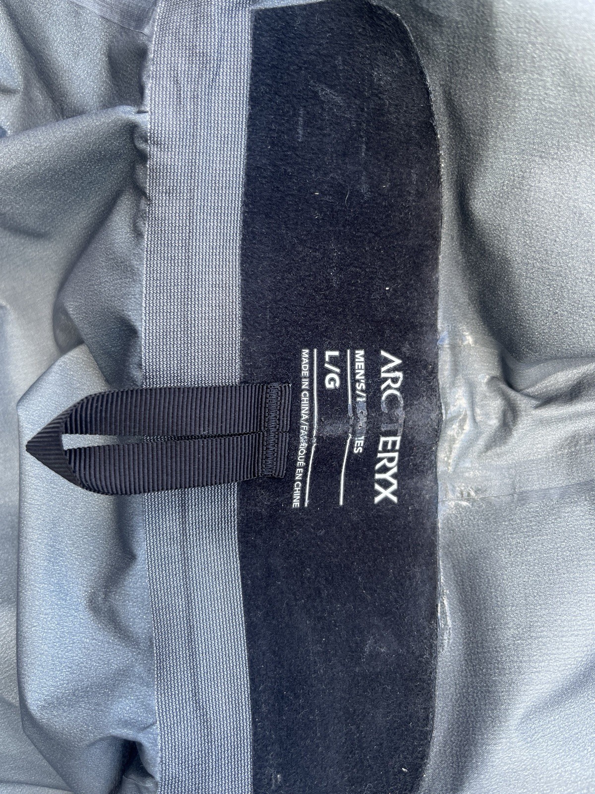 Arc’teryx Men’s Black beta sv (severe weather) size L