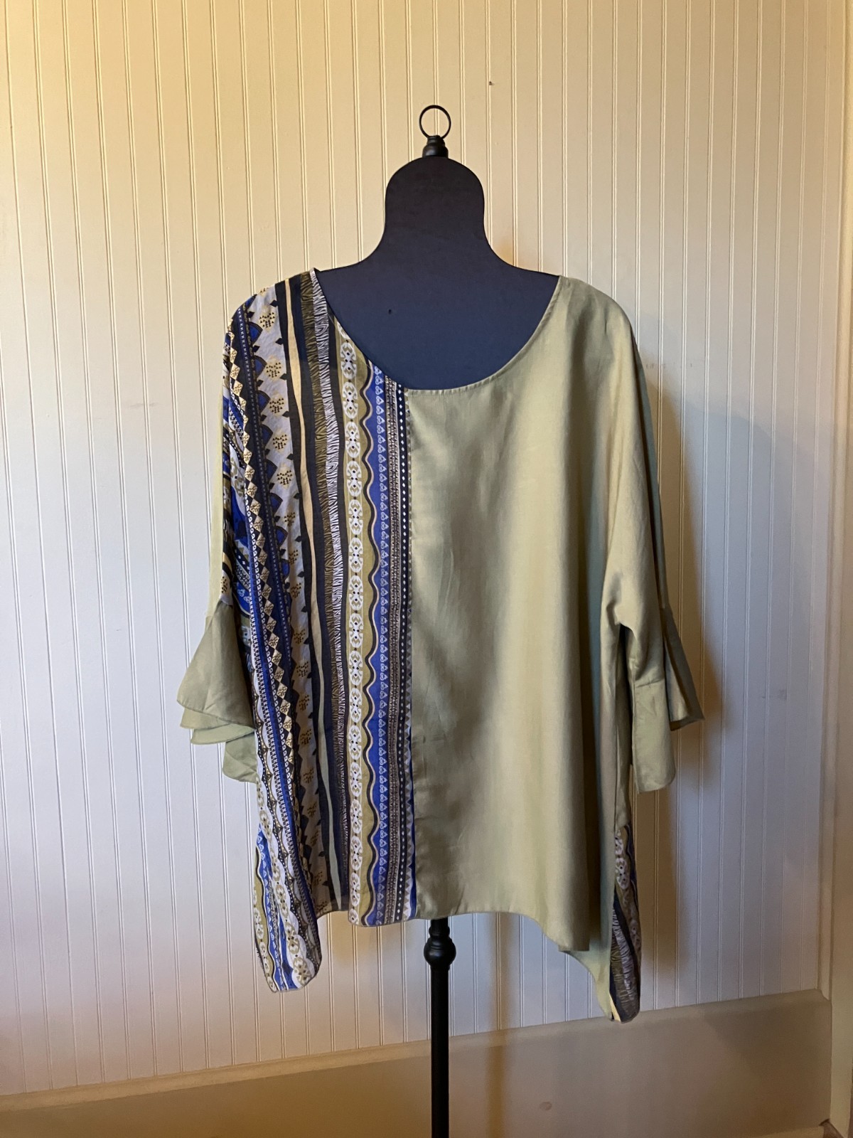 PAISLEY VINE~1XL~Green/Multi~Bell SLV~Artsy/BOHO/Gypsy/Festival Hip Tunic Blouse