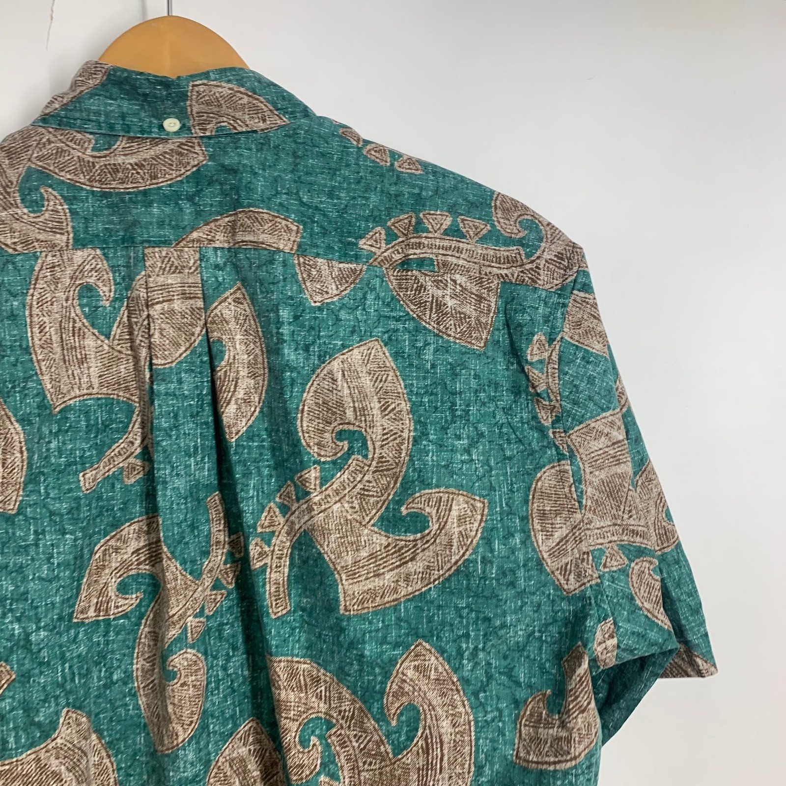 Reyn Spooner Limited Issue Men’s Classic Tribal Warrior Hook Button Down Shirt L