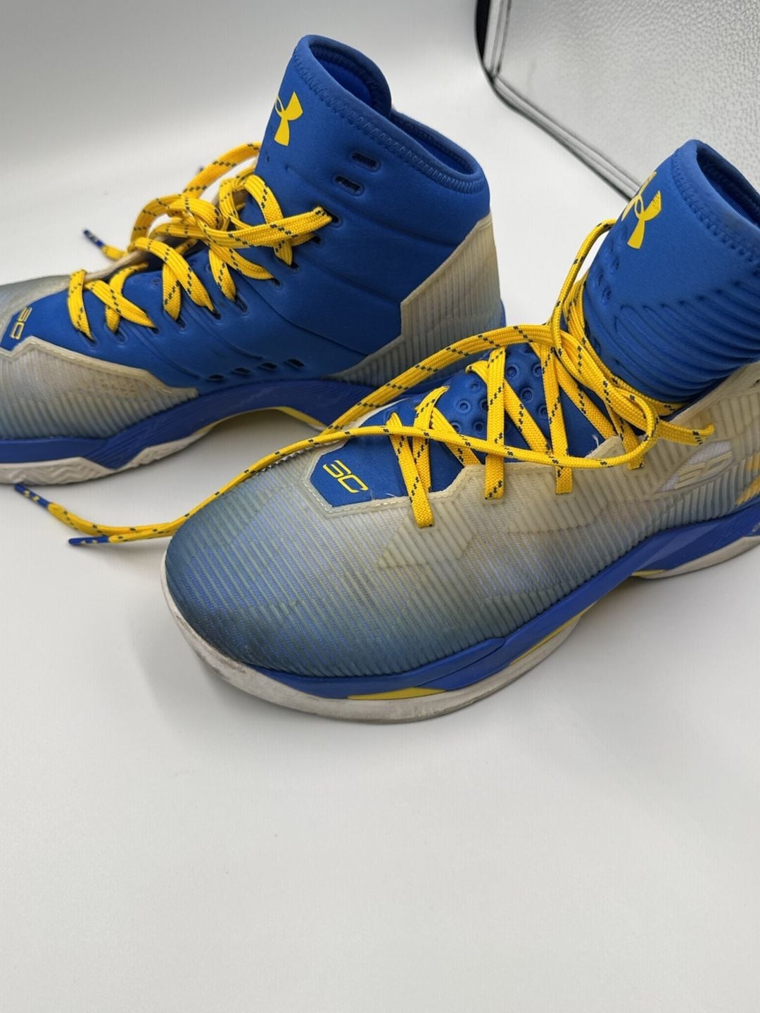 Under Armour Curry 3 Size 10 Basketball Shoes Blue Yellow