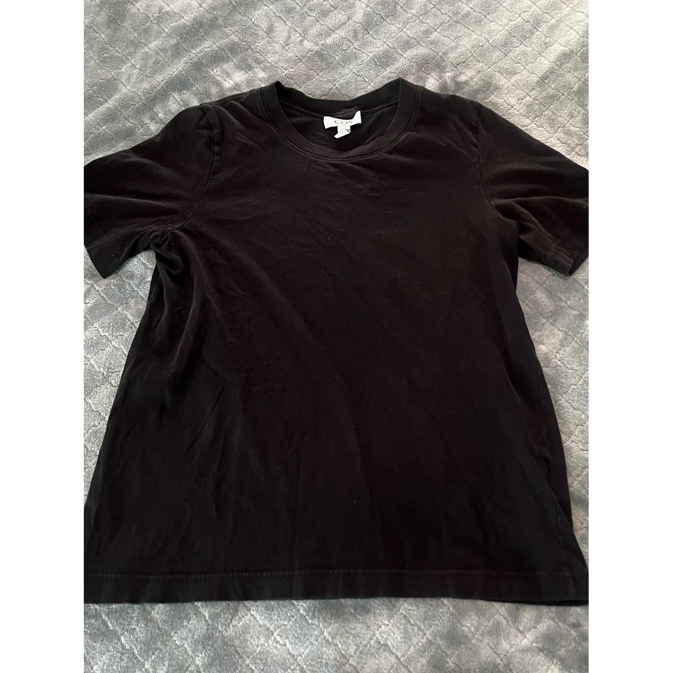COS Black Woman’s Short Sleeve Crewneck Tee S