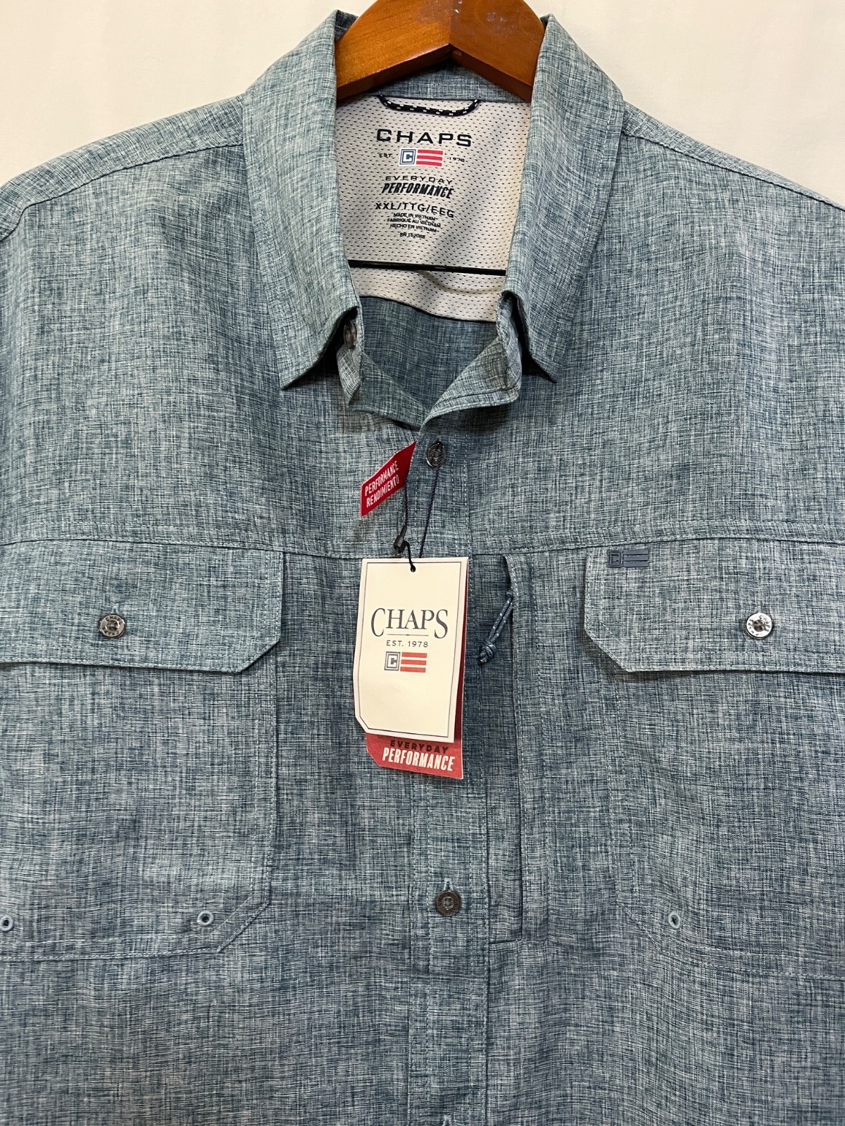 CHAPS Everyday Performance Mens Size L Short Sleeve Button Up Denim Blue New